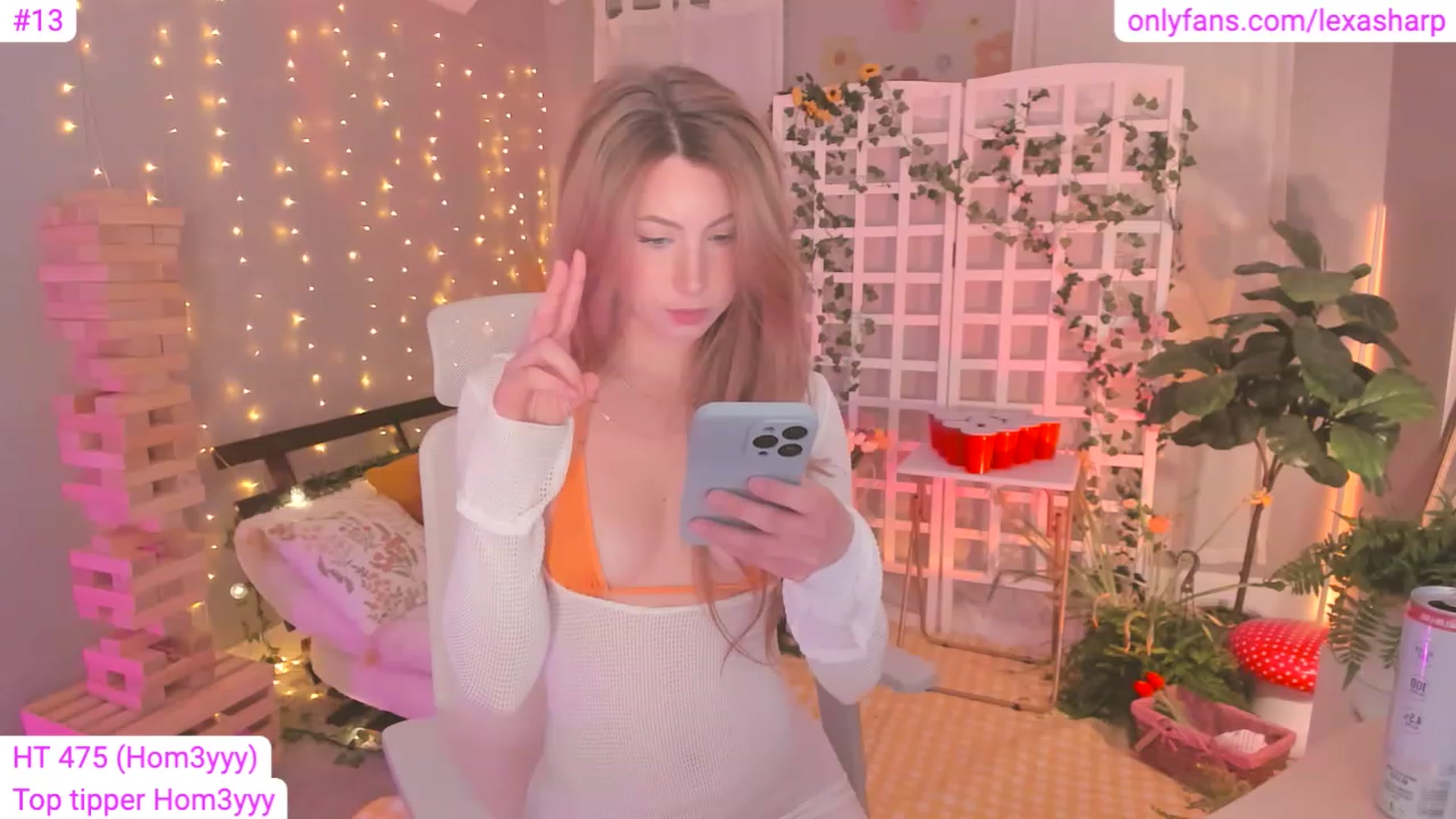Gallery image thumbnail from alexasharp's myfreecams stream on, 04/29/2023, 03:47 image 2 of 20