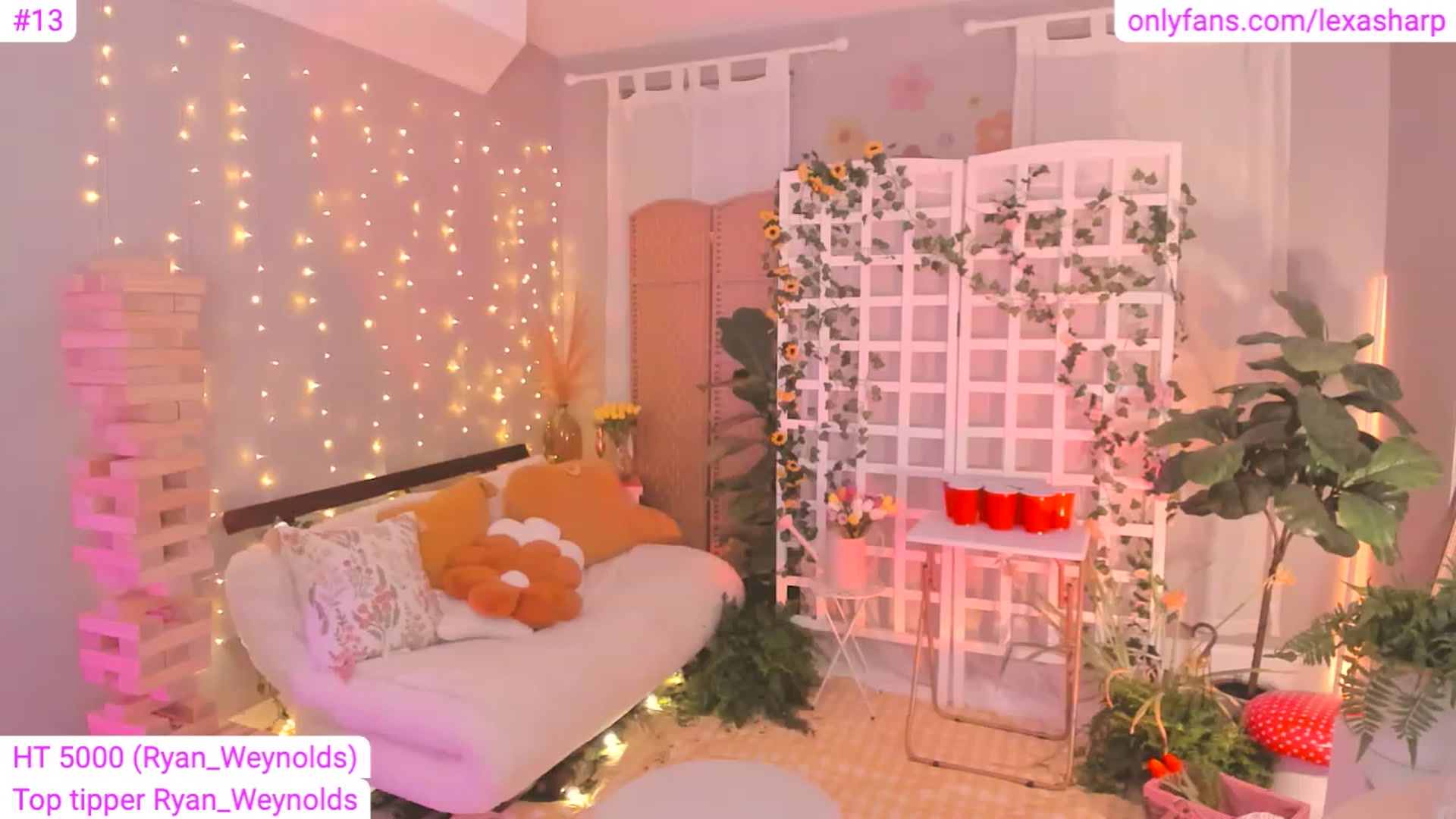 Gallery image thumbnail from alexasharp's myfreecams stream on, 04/29/2023, 05:15 image 17 of 20