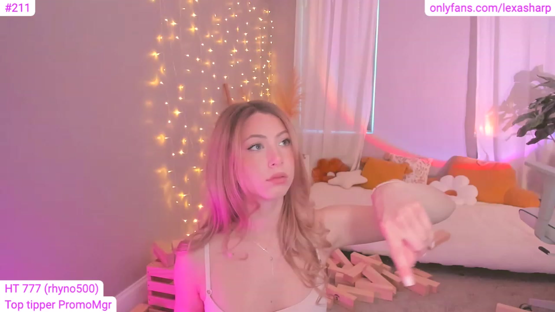 Gallery image thumbnail from alexasharp's myfreecams stream on, 06/08/2023, 02:11 image 4 of 20