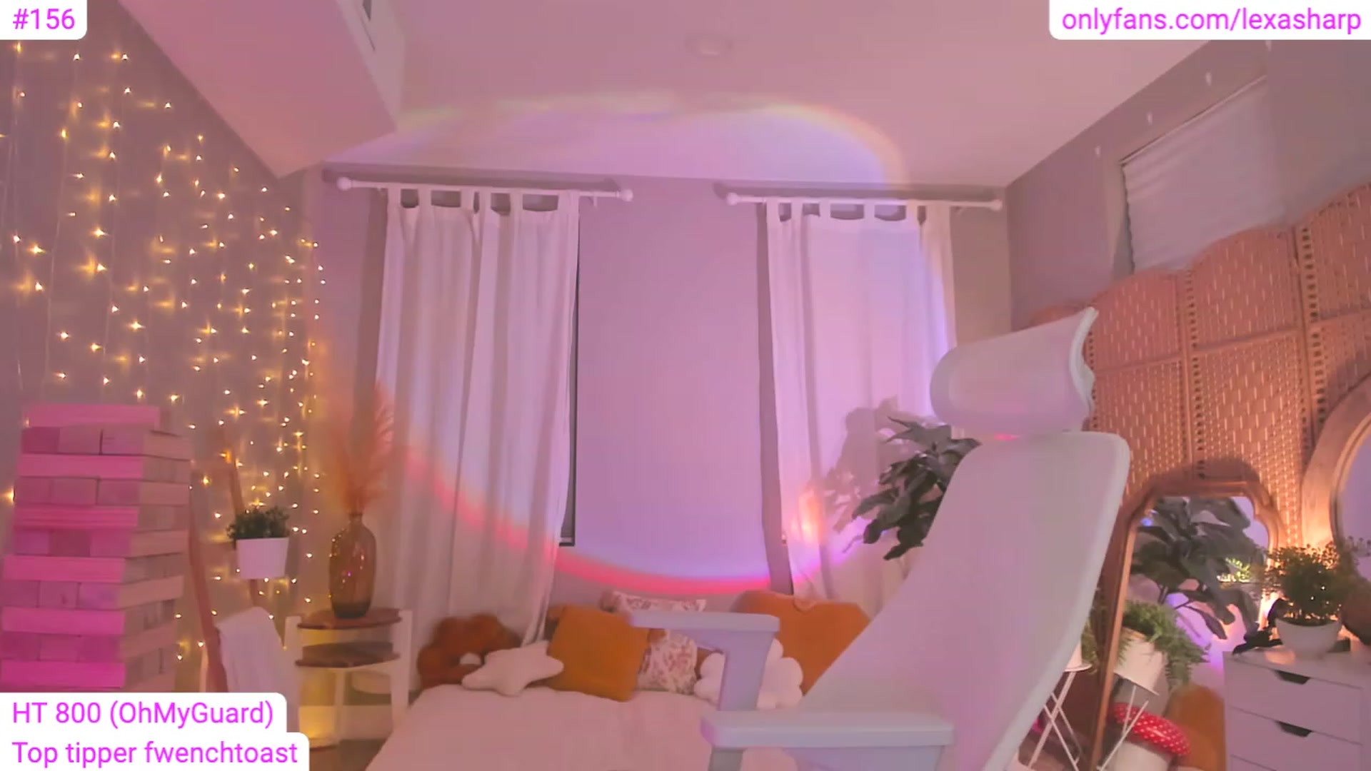 Gallery image thumbnail from alexasharp's myfreecams stream on, 06/08/2023, 03:37 image 10 of 20