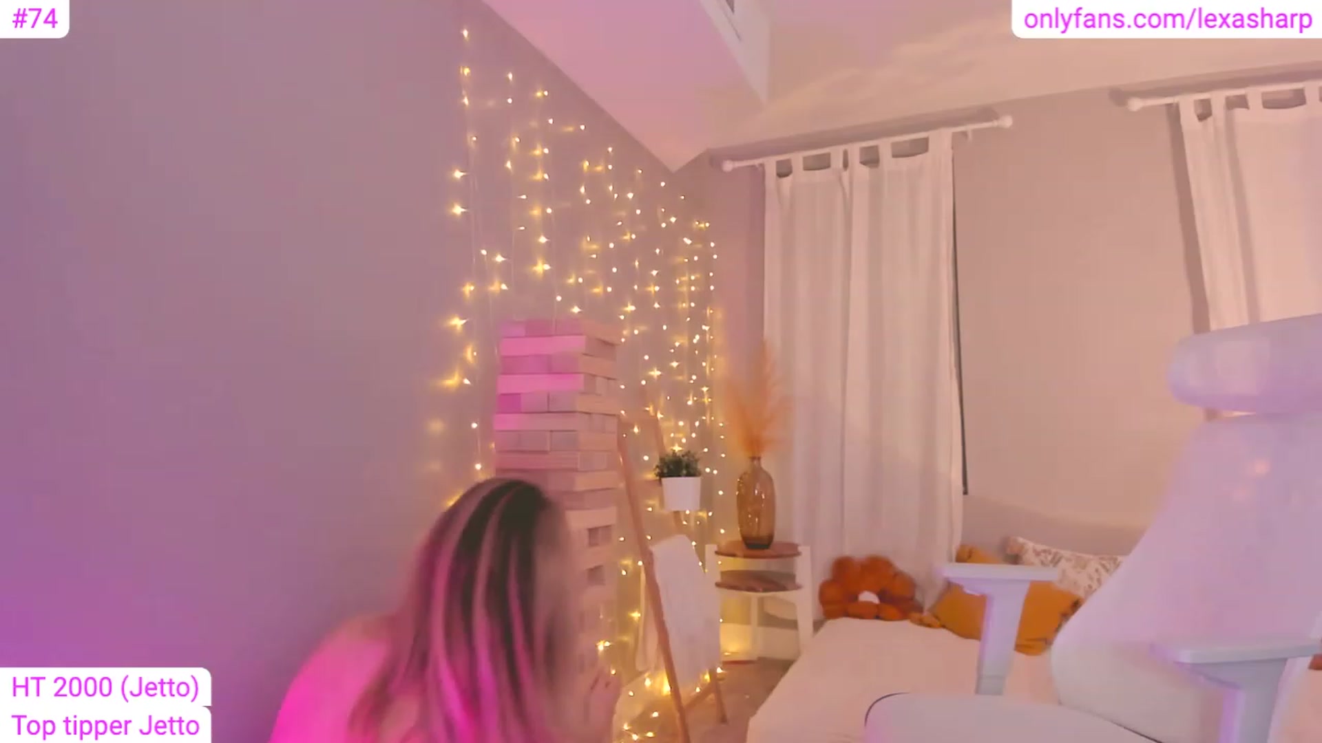 Gallery image thumbnail from alexasharp's myfreecams stream on, 06/10/2023, 06:01 image 7 of 20