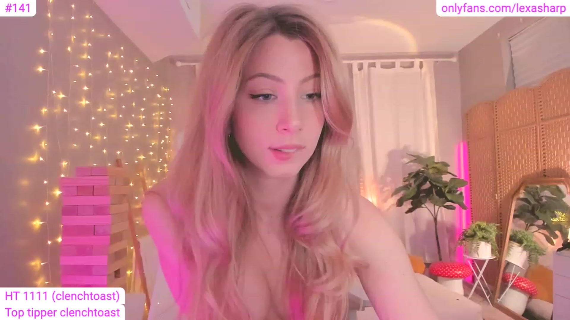 Gallery image thumbnail from alexasharp's myfreecams stream on, 06/16/2023, 02:33 image 2 of 20