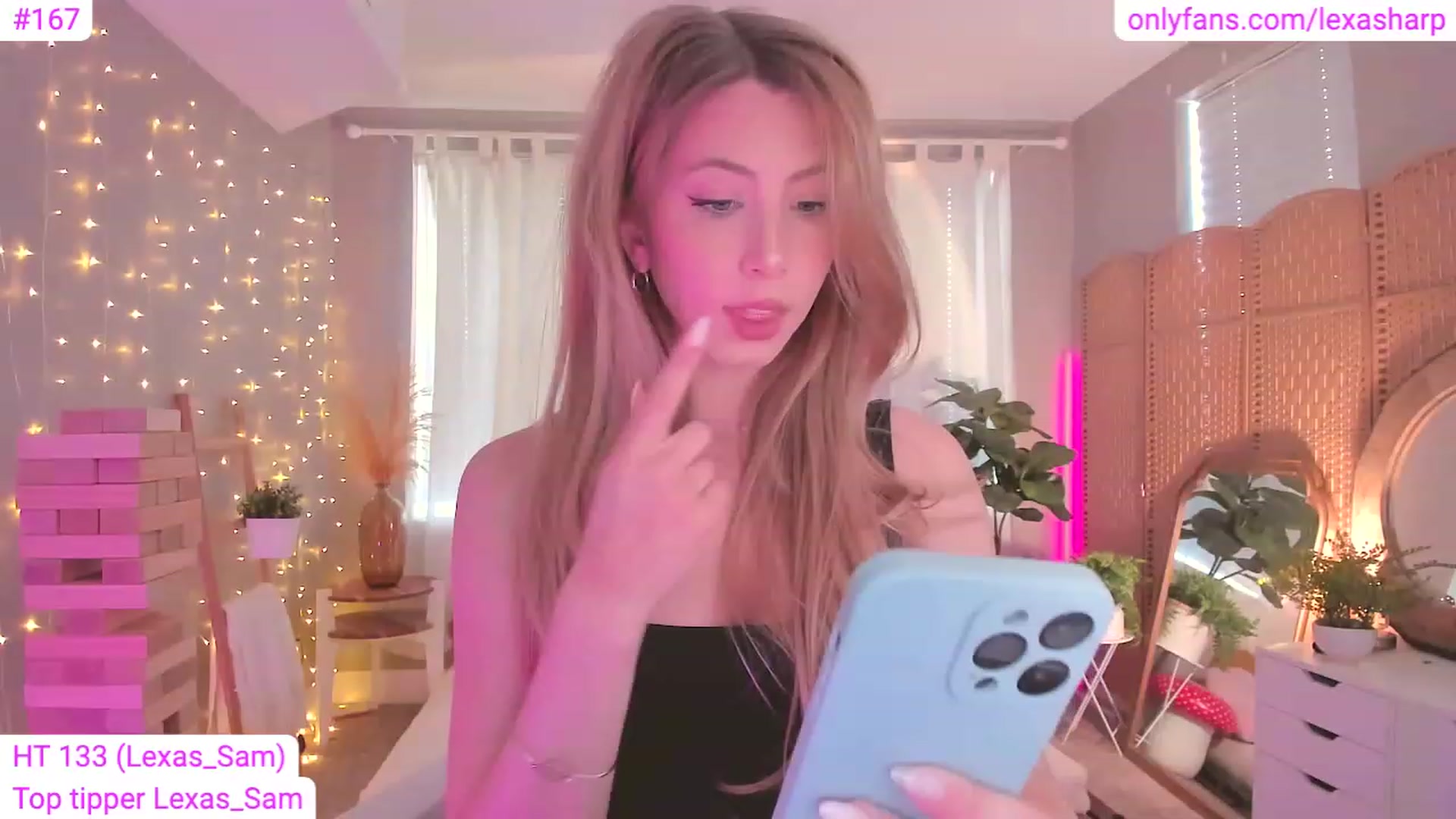 Gallery image thumbnail from alexasharp's myfreecams stream on, 06/21/2023, 21:58 image 7 of 20