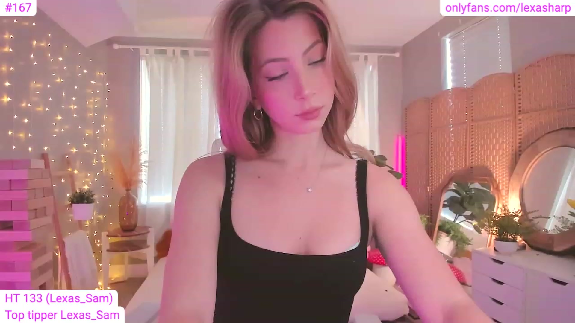Gallery image thumbnail from alexasharp's myfreecams stream on, 06/21/2023, 21:58 image 9 of 20