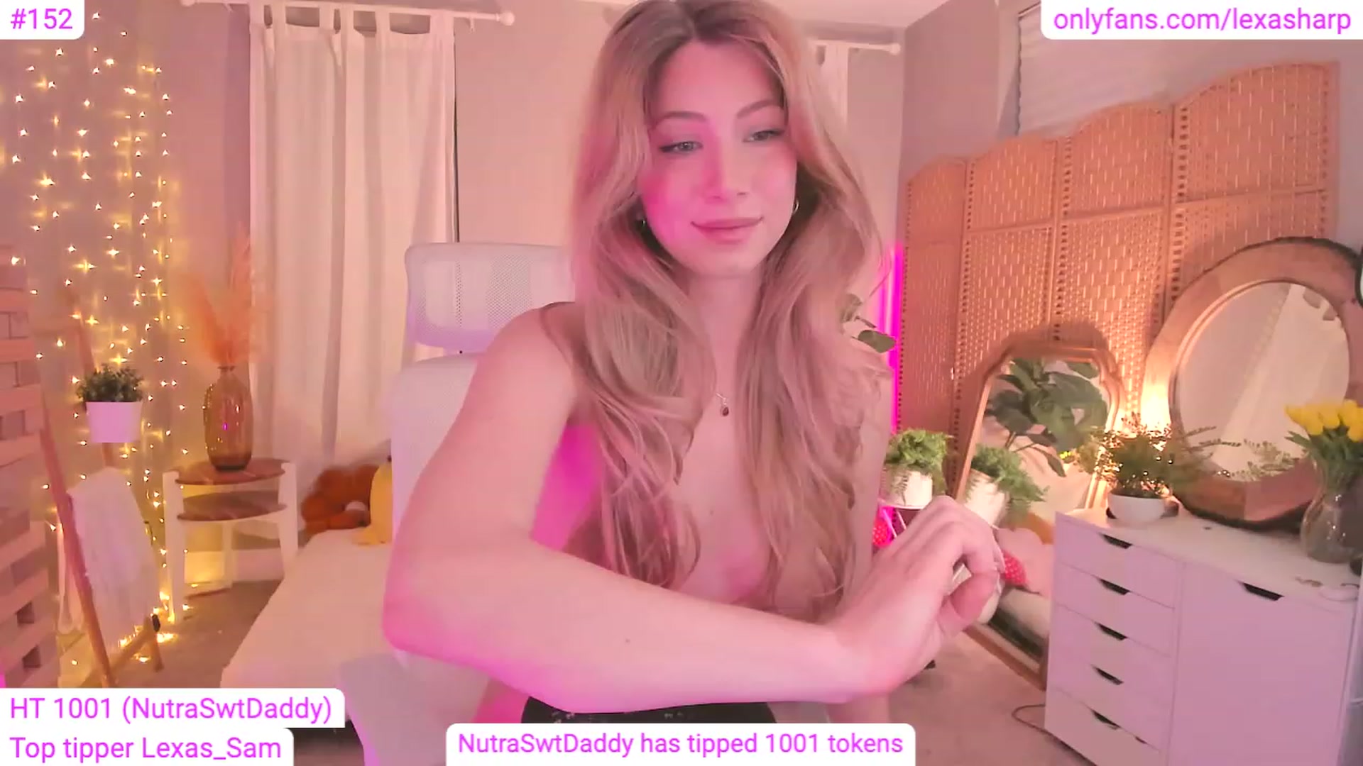 Gallery image thumbnail from alexasharp's myfreecams stream on, 06/23/2023, 02:46 image 20 of 20