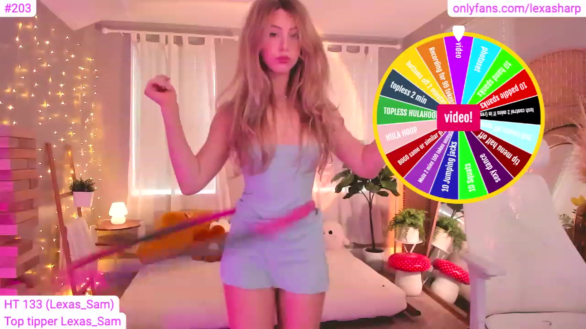 Gallery image thumbnail from alexasharp's myfreecams stream on, 06/29/2023, 24:32 image 2 of 20
