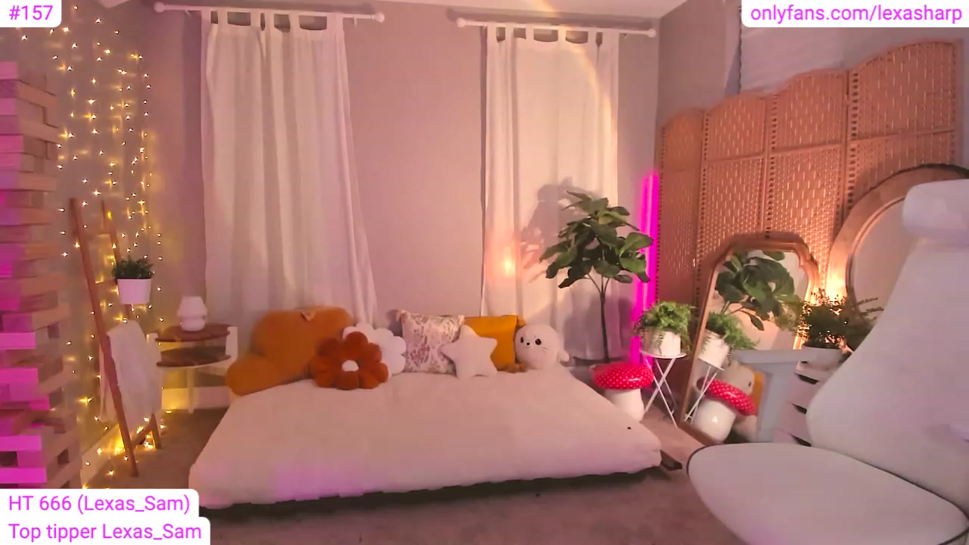 Gallery image thumbnail from alexasharp's myfreecams stream on, 06/30/2023, 04:32 image 1 of 20