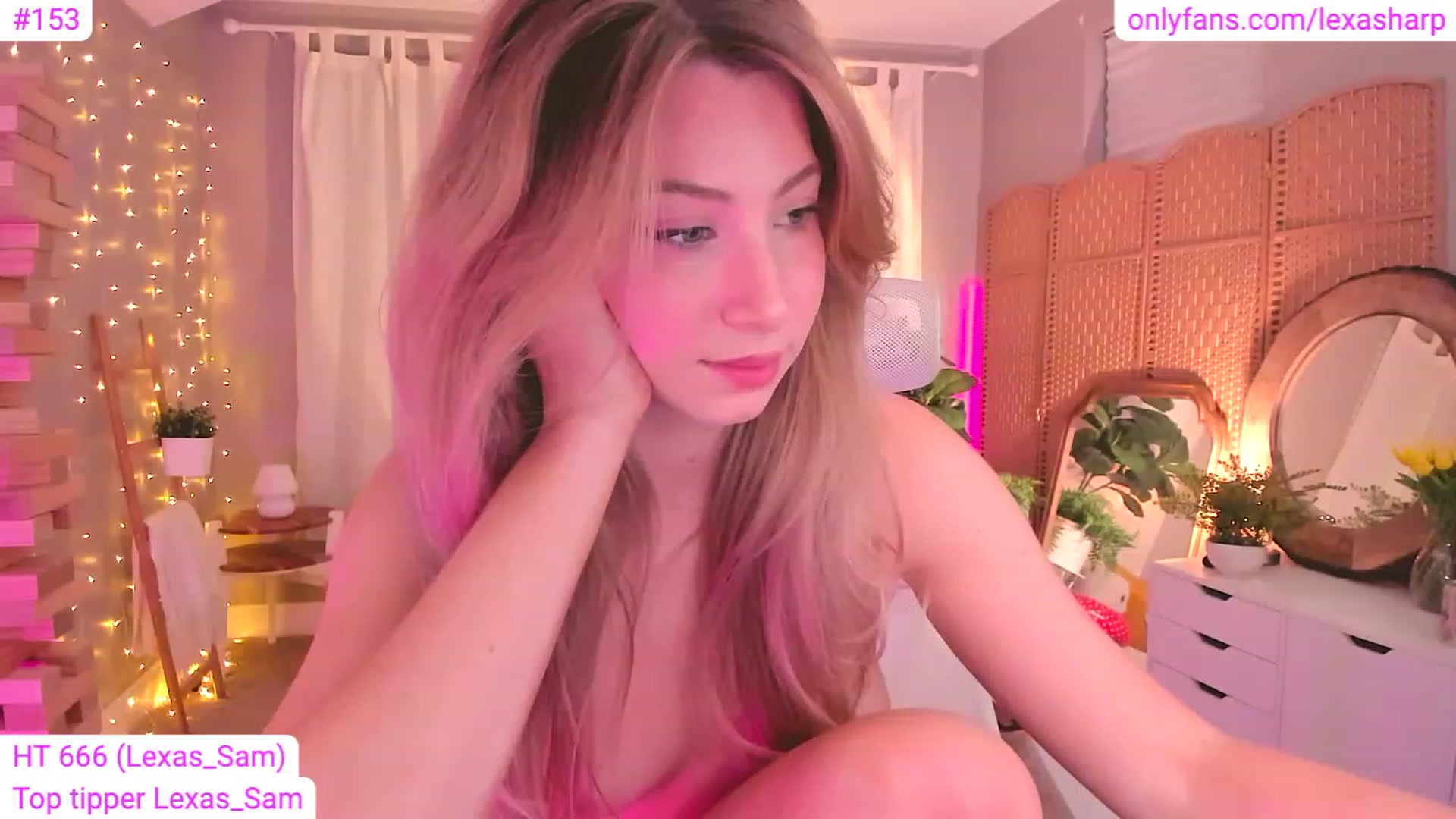 Gallery image thumbnail from alexasharp's myfreecams stream on, 06/30/2023, 05:19 image 11 of 20