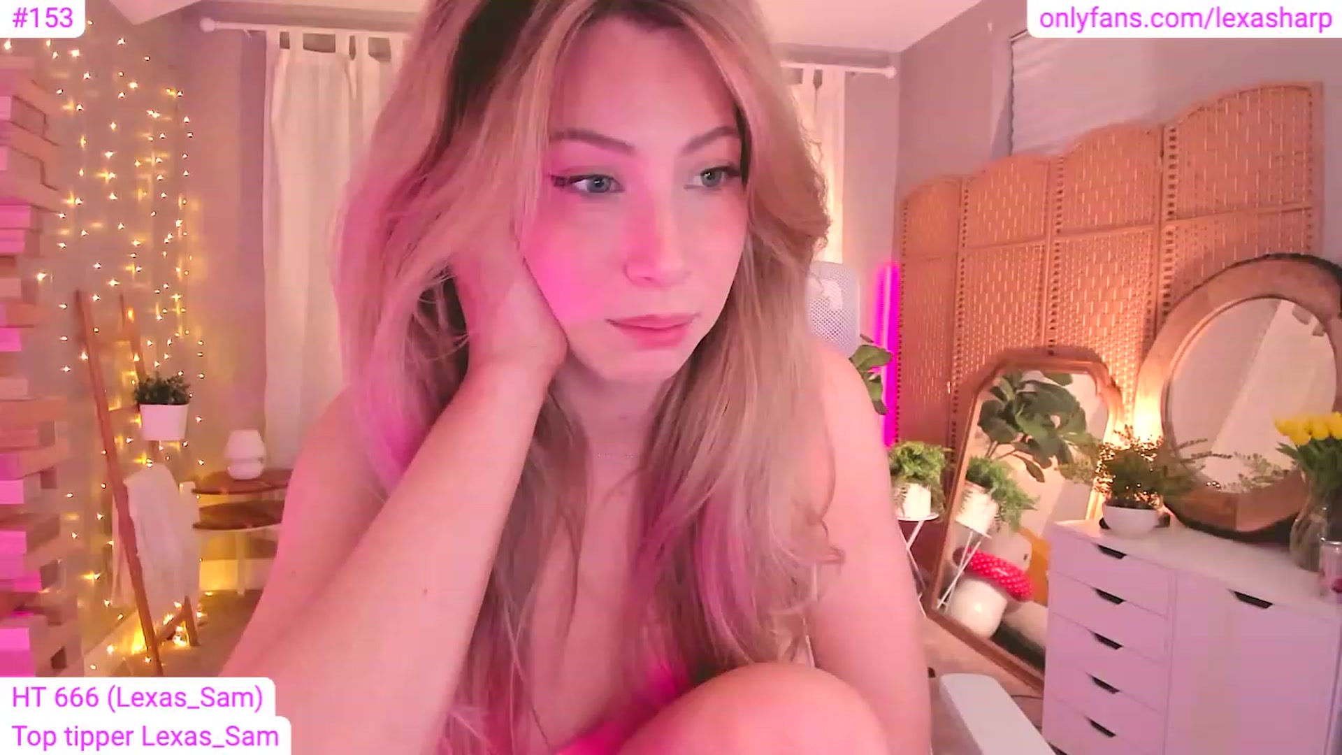 Gallery image thumbnail from alexasharp's myfreecams stream on, 06/30/2023, 05:19 image 8 of 20