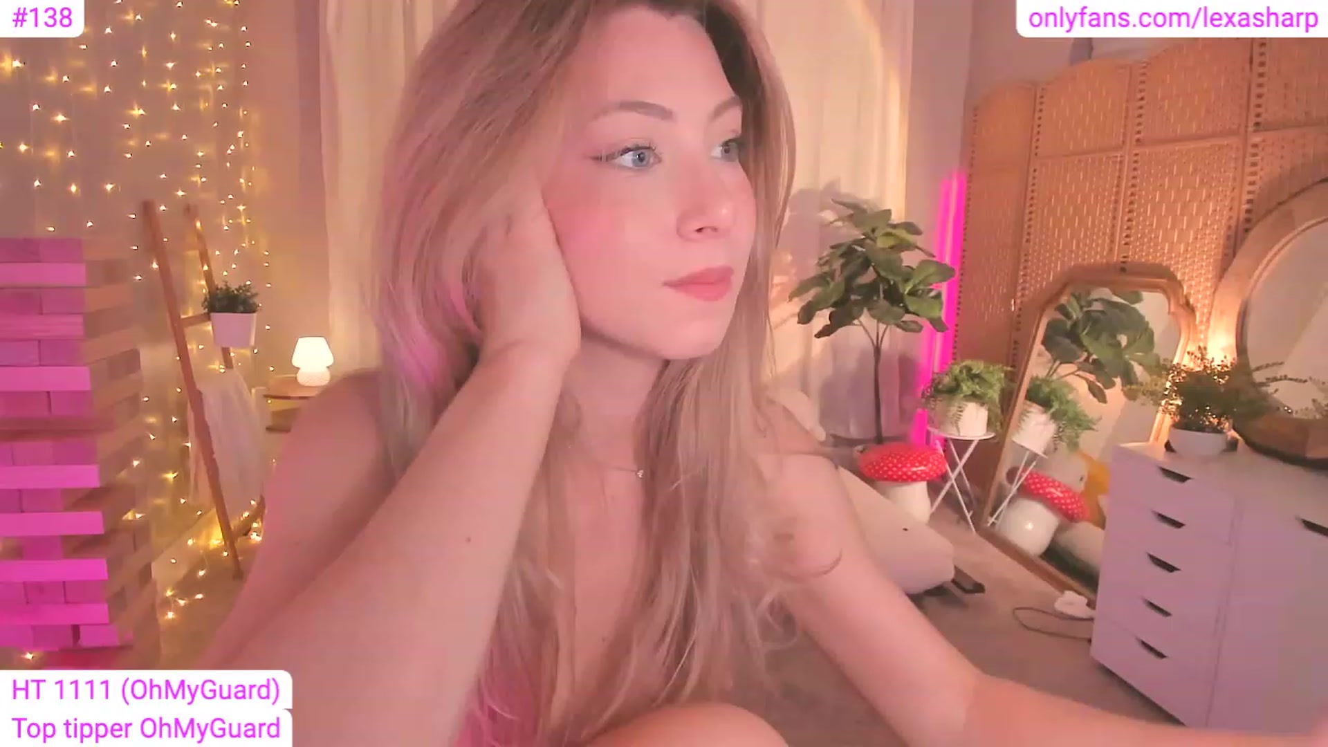 Gallery image thumbnail from alexasharp's myfreecams stream on, 07/01/2023, 06:00 image 20 of 20