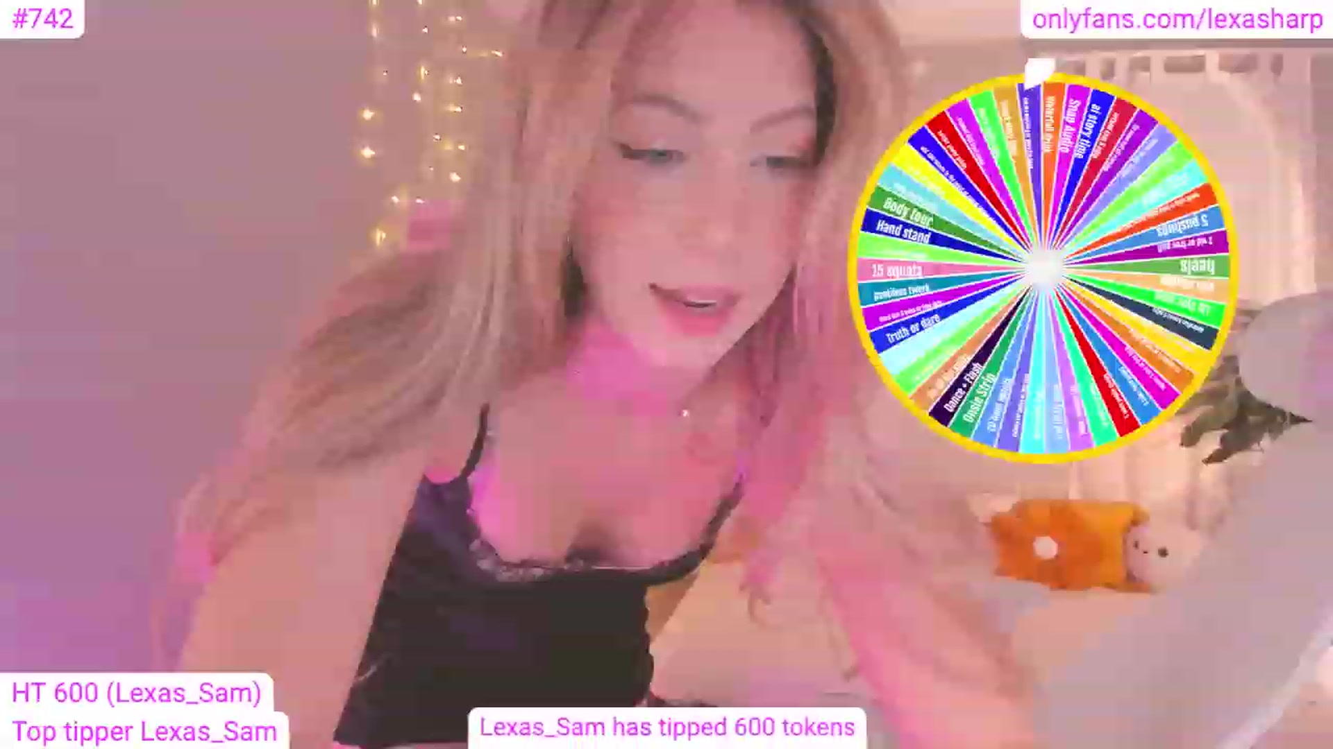Gallery image thumbnail from alexasharp's myfreecams stream on, 07/08/2023, 02:36 image 1 of 20