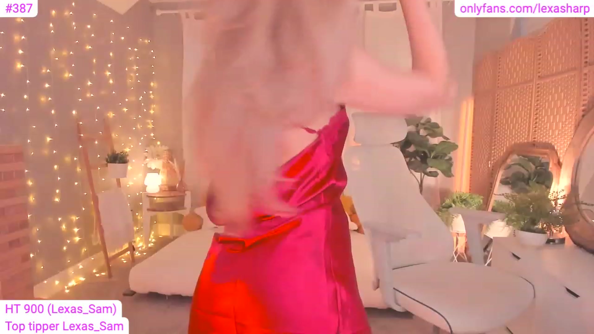 Gallery image thumbnail from alexasharp's myfreecams stream on, 07/15/2023, 01:18 image 12 of 20