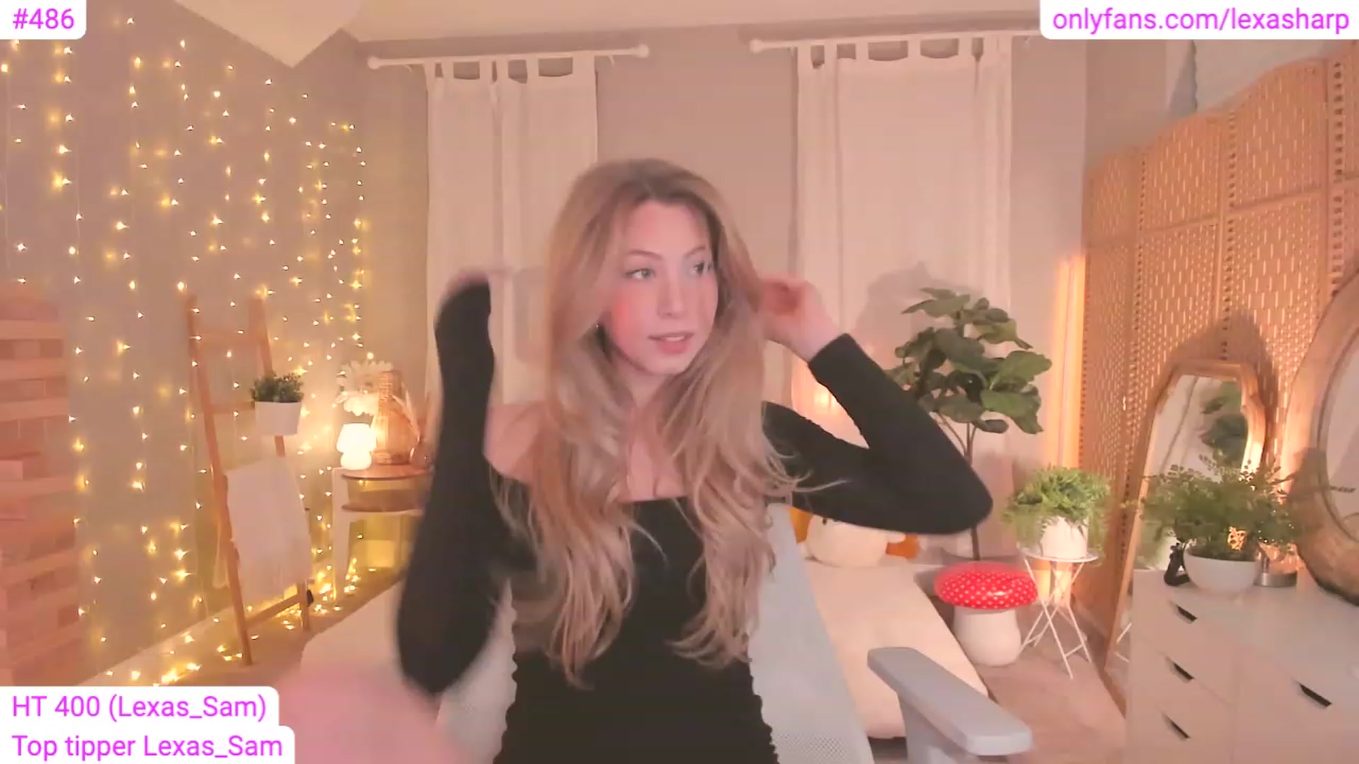 Gallery image thumbnail from alexasharp's myfreecams stream on, 07/21/2023, 02:07 image 9 of 20