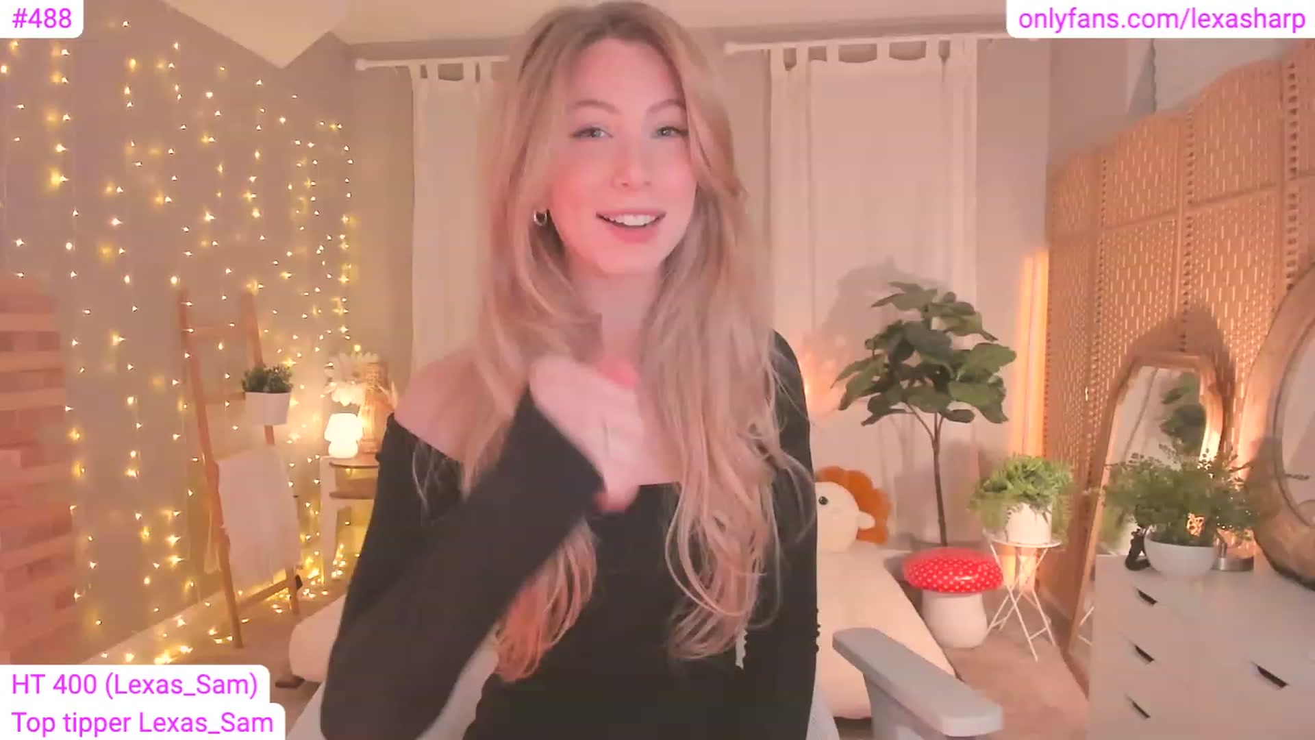 Gallery image thumbnail from alexasharp's myfreecams stream on, 07/21/2023, 02:07 image 7 of 20
