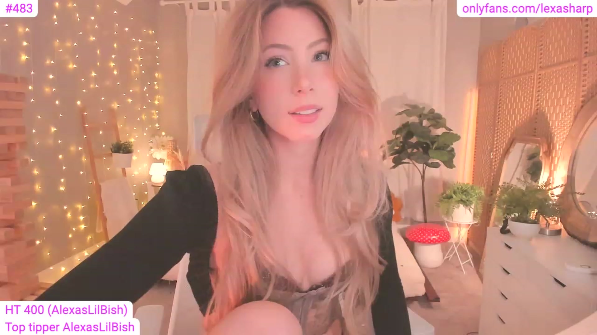 Gallery image thumbnail from alexasharp's myfreecams stream on, 07/22/2023, 03:20 image 7 of 20