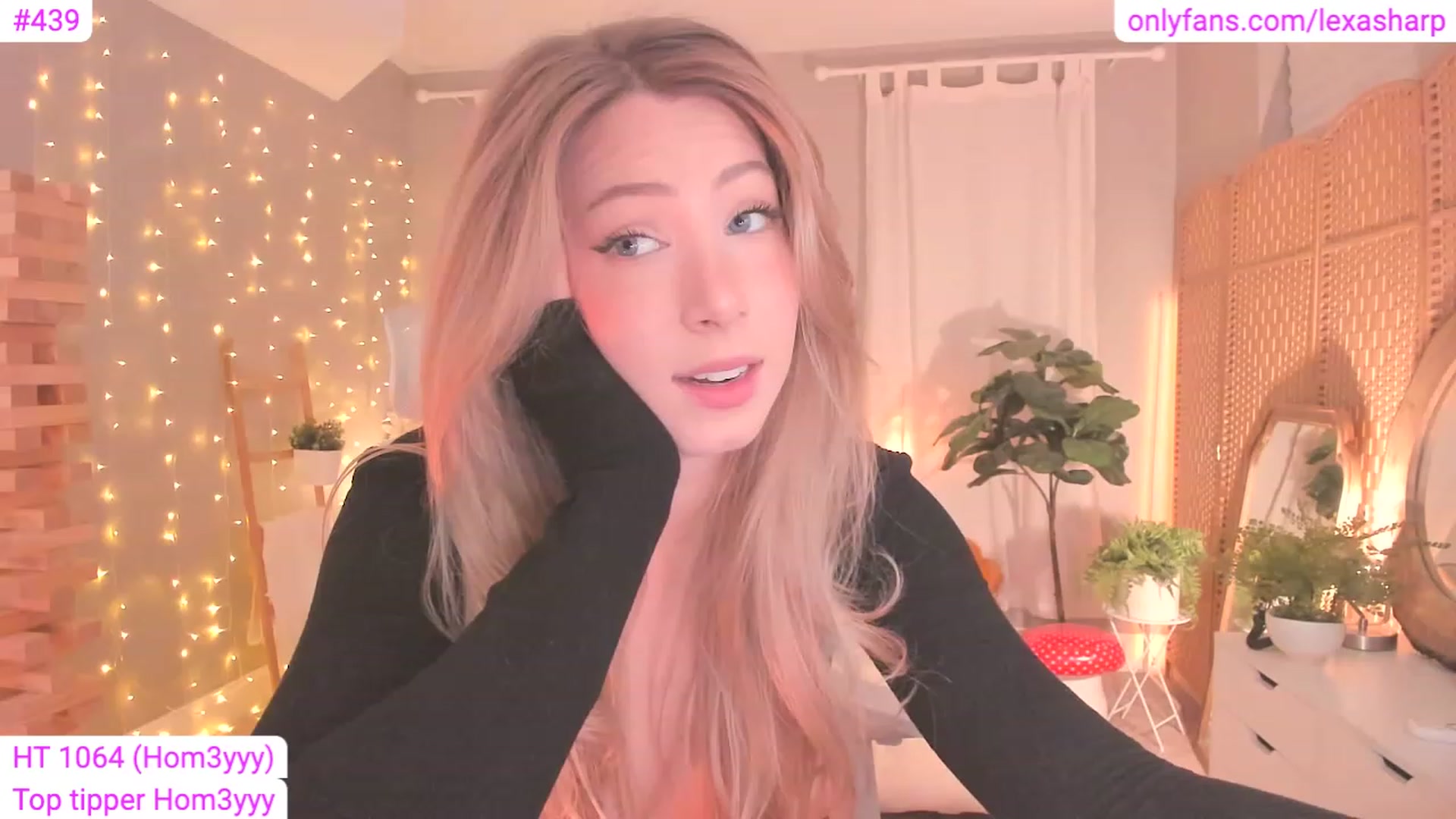 Gallery image thumbnail from alexasharp's myfreecams stream on, 07/22/2023, 05:11 image 9 of 20