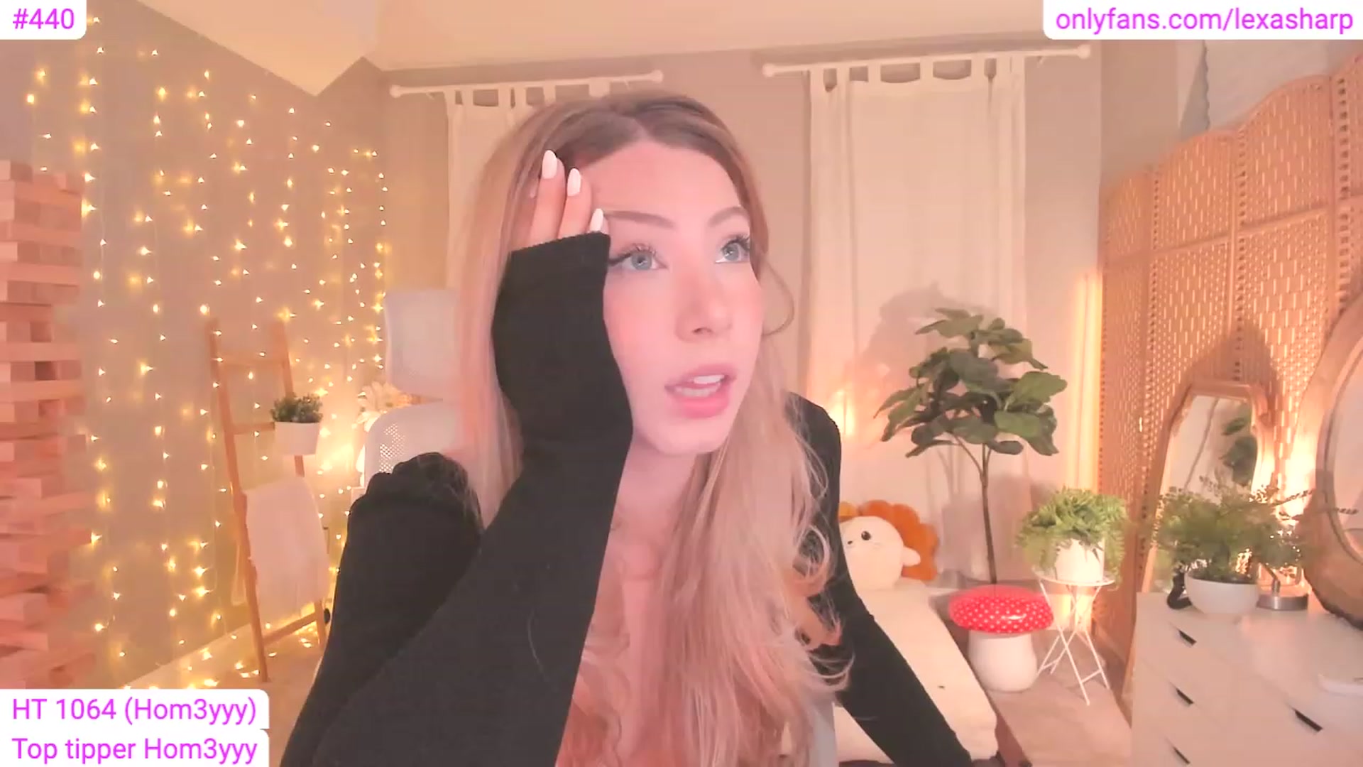 Gallery image thumbnail from alexasharp's myfreecams stream on, 07/22/2023, 05:11 image 11 of 20