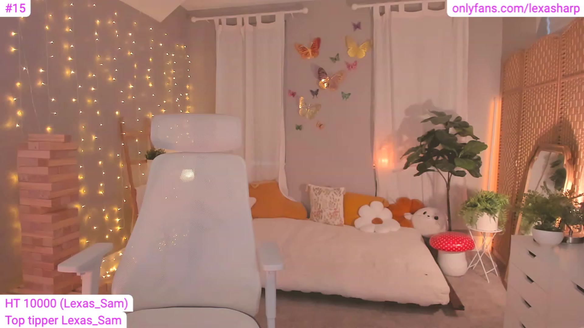 Gallery image thumbnail from alexasharp's myfreecams stream on, 08/03/2023, 24:53 image 12 of 20