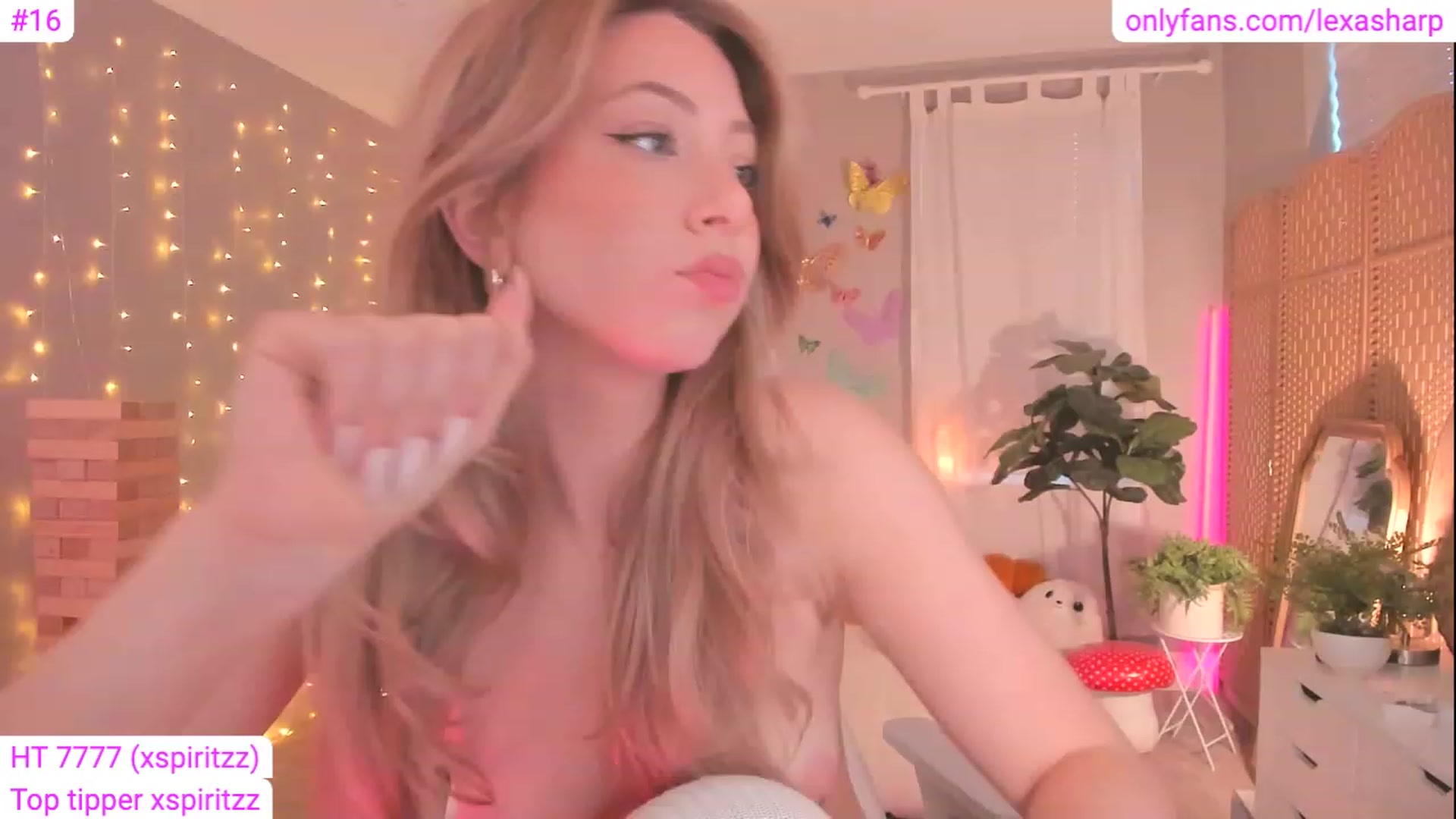 Gallery image thumbnail from alexasharp's myfreecams stream on, 08/07/2023, 23:46 image 3 of 20