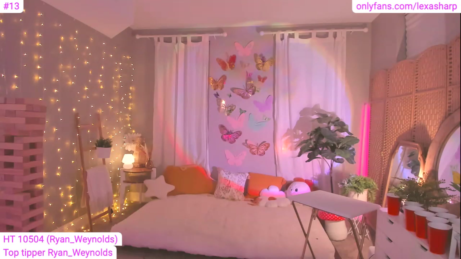 Gallery image thumbnail from alexasharp's myfreecams stream on, 08/13/2023, 05:01 image 19 of 20