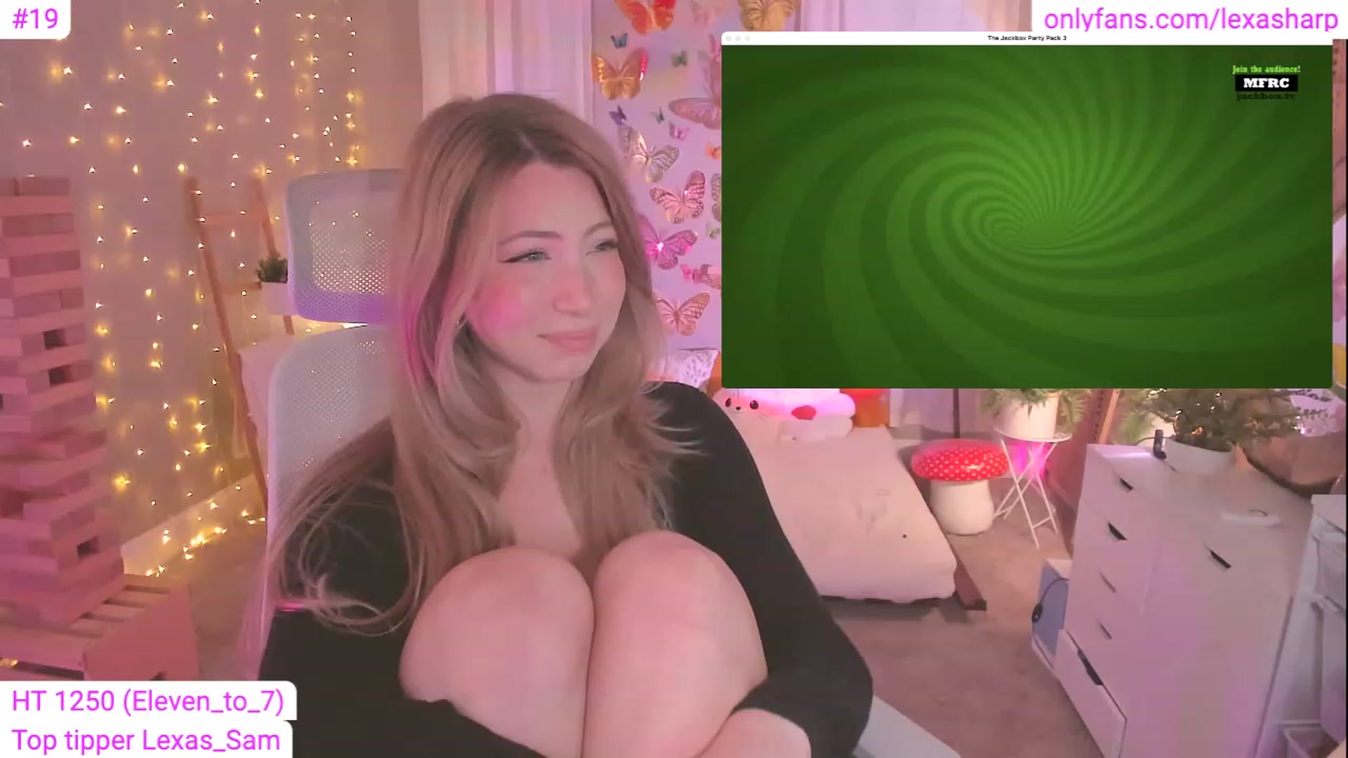 Gallery image thumbnail from alexasharp's myfreecams stream on, 08/18/2023, 04:11 image 15 of 20