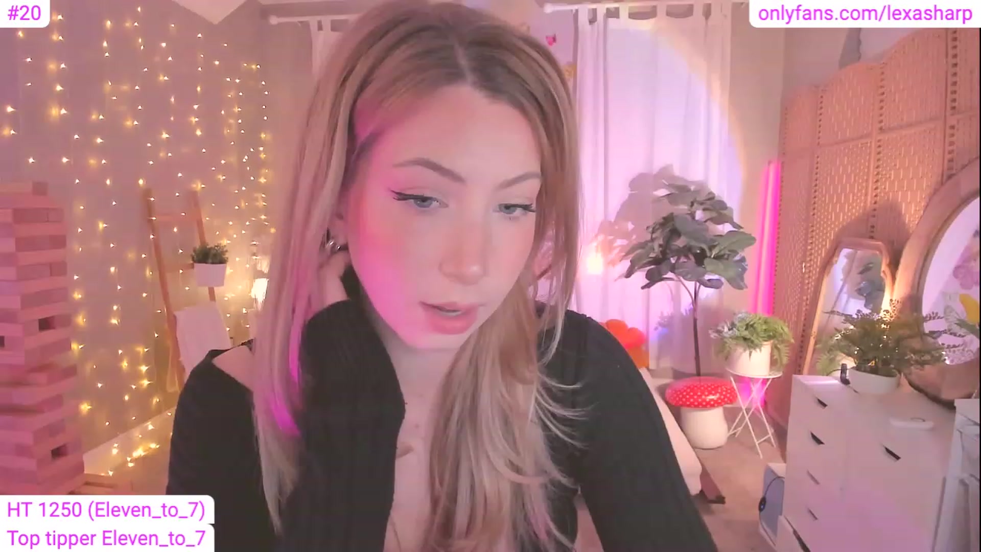 Gallery image thumbnail from alexasharp's myfreecams stream on, 08/18/2023, 04:11 image 7 of 20