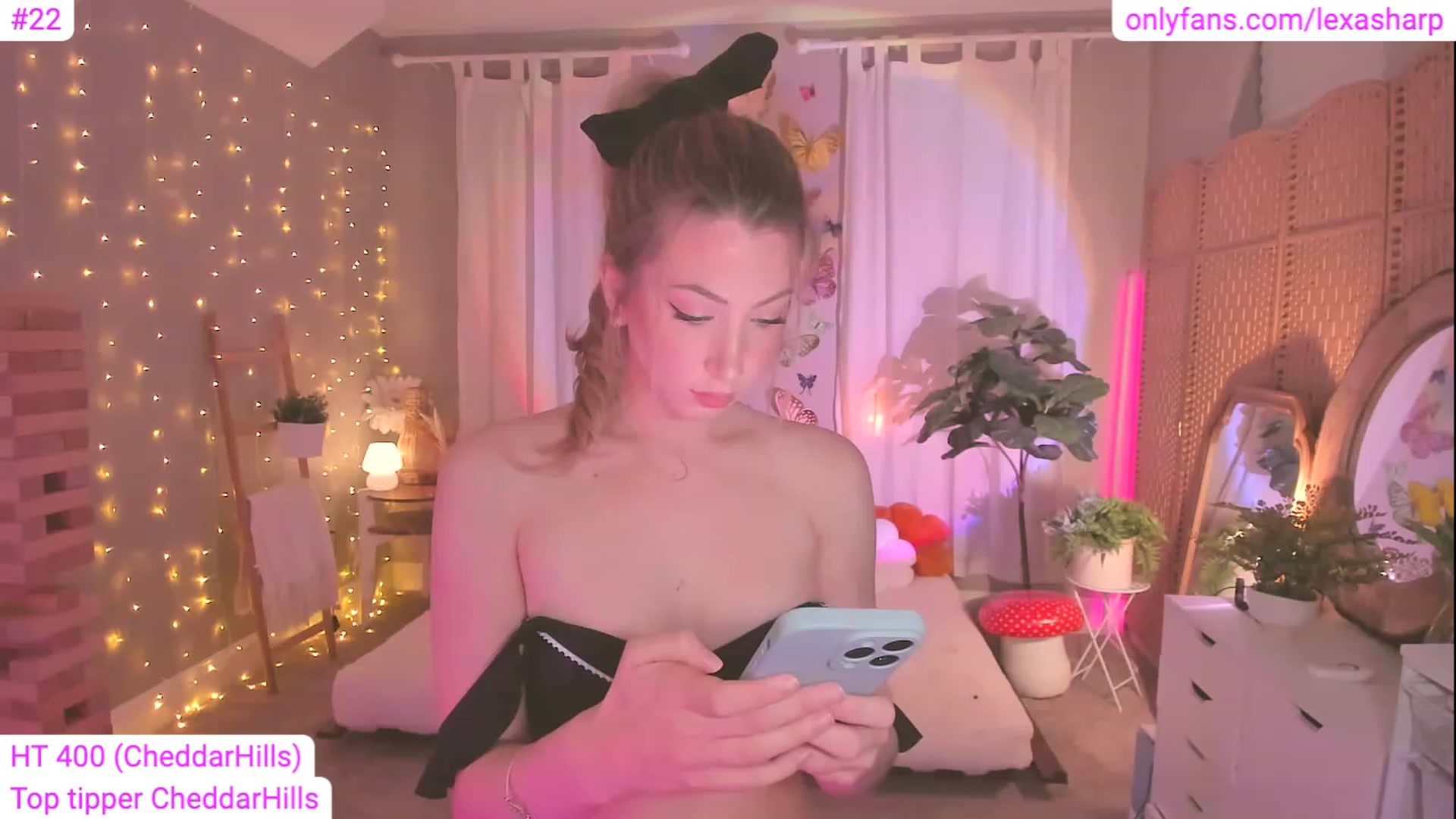 Gallery image thumbnail from alexasharp's myfreecams stream on, 08/19/2023, 03:31 image 11 of 20