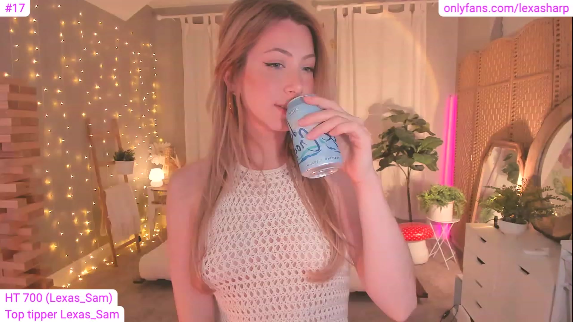 Gallery image thumbnail from alexasharp's myfreecams stream on, 08/20/2023, 03:02 image 18 of 20