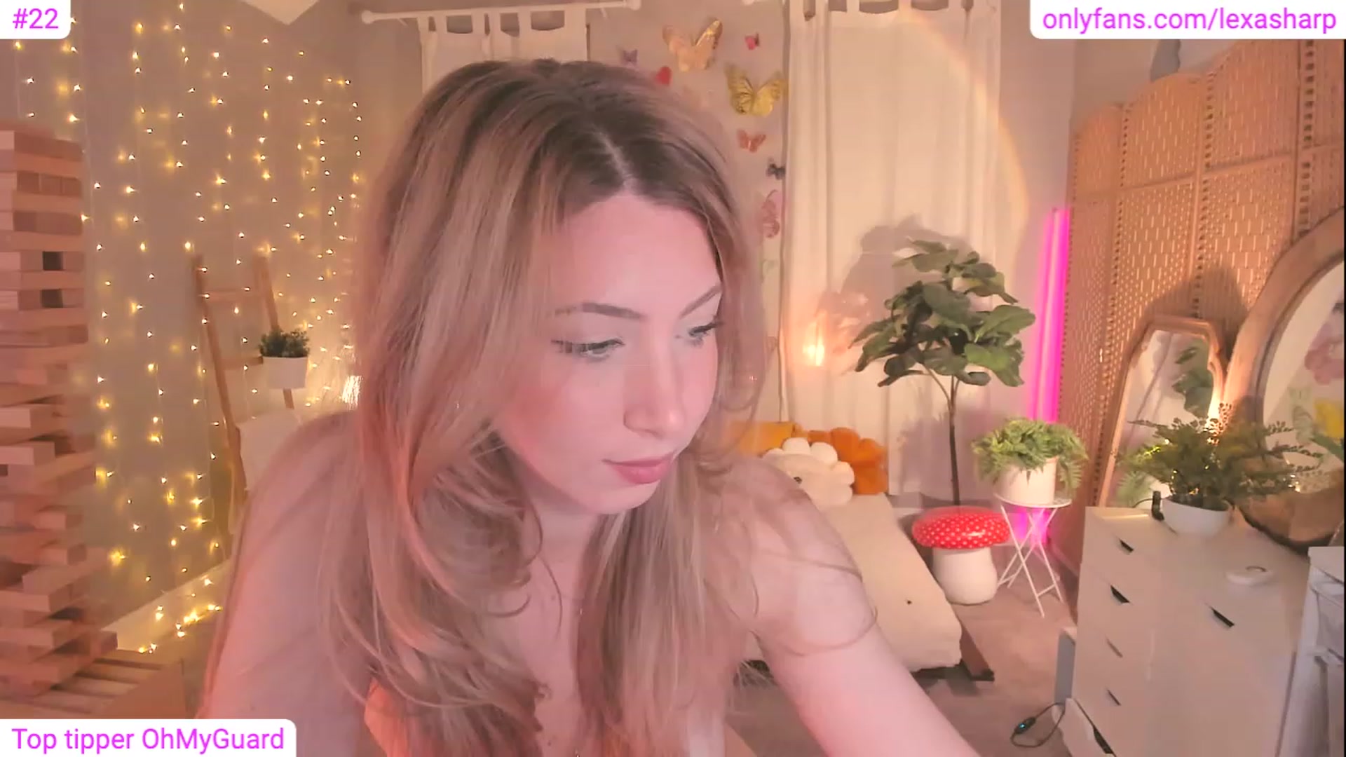 Gallery image thumbnail from alexasharp's myfreecams stream on, 08/23/2023, 02:39 image 17 of 20