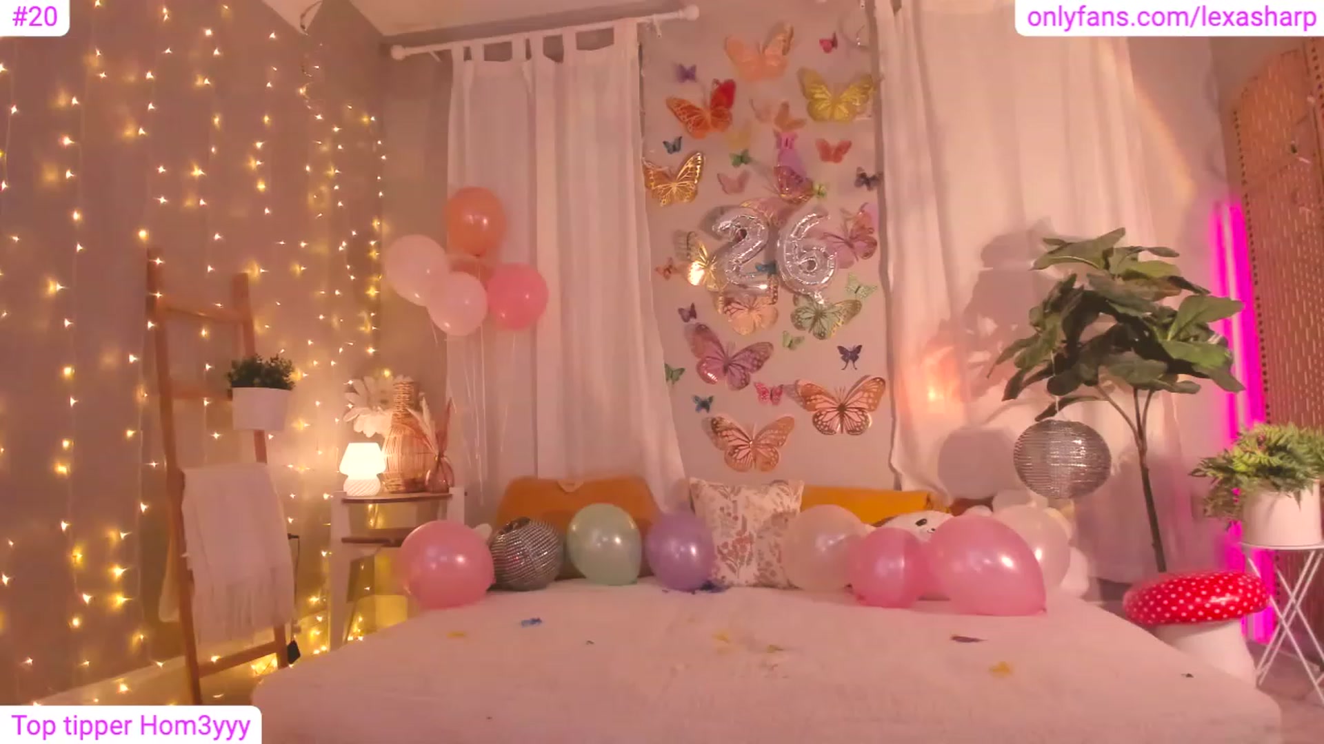 Gallery image thumbnail from alexasharp's myfreecams stream on, 08/26/2023, 05:29 image 3 of 20