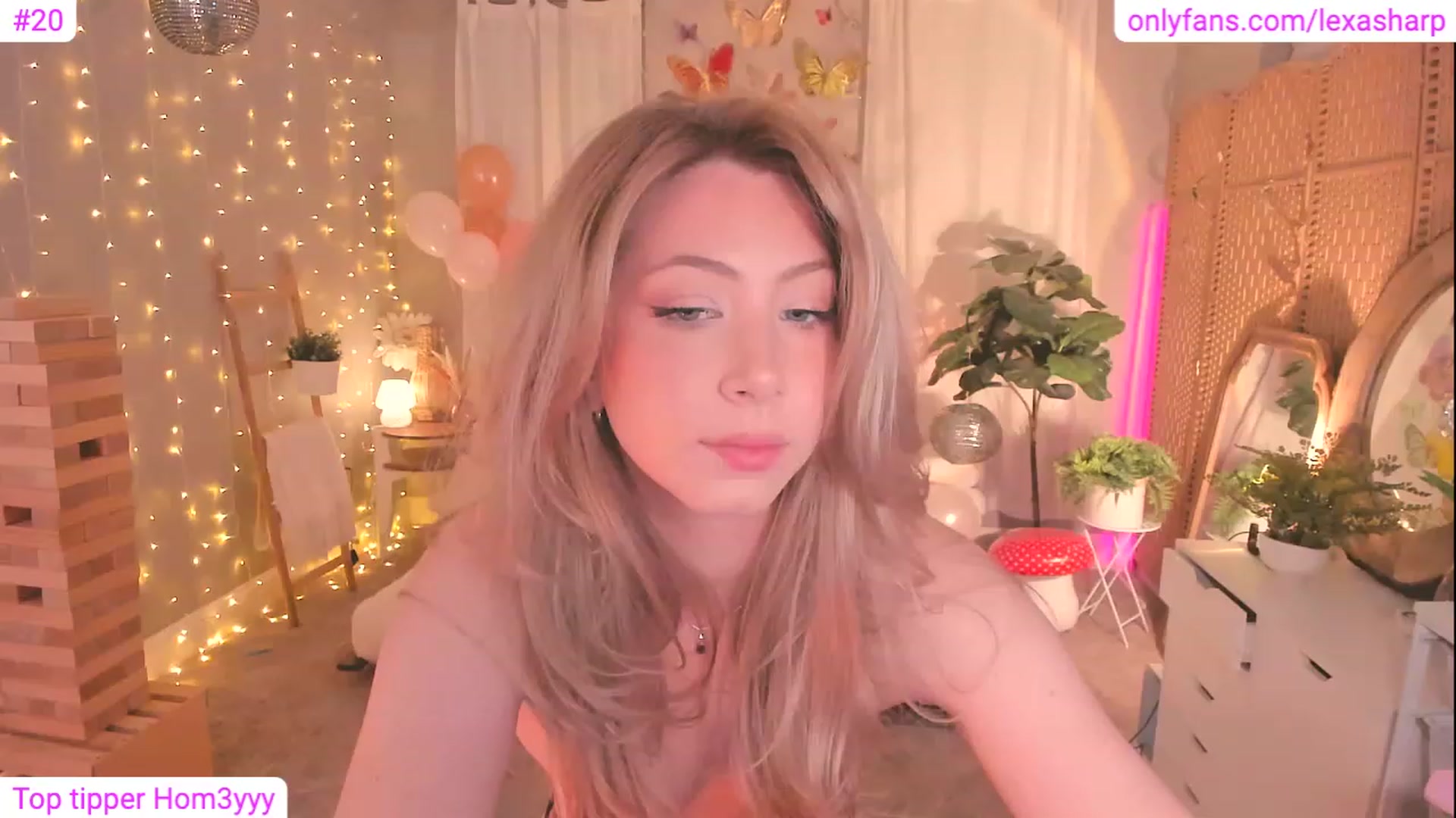 Gallery image thumbnail from alexasharp's myfreecams stream on, 08/26/2023, 05:29 image 19 of 20