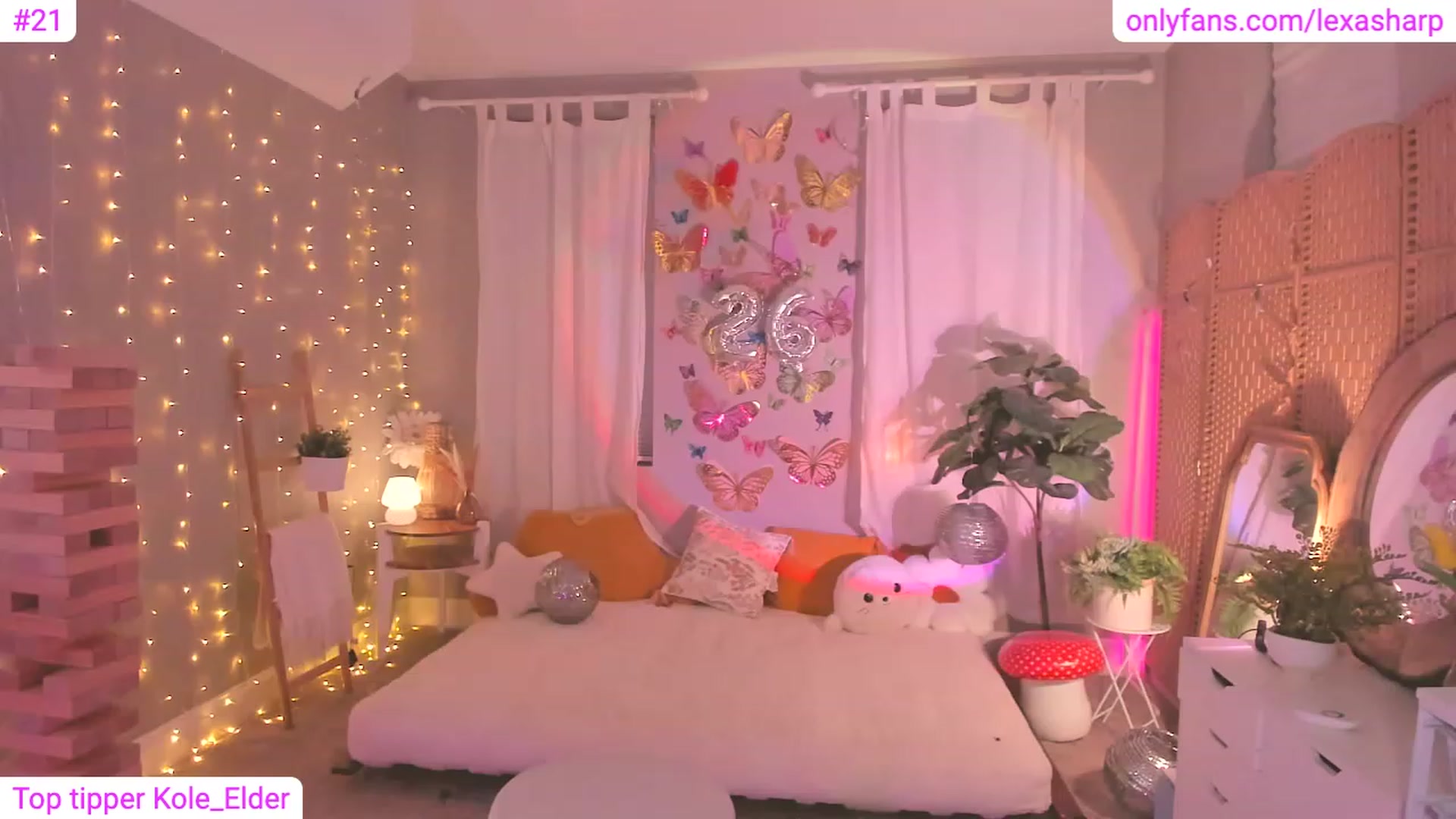 Gallery image thumbnail from alexasharp's myfreecams stream on, 08/30/2023, 01:53 image 4 of 20