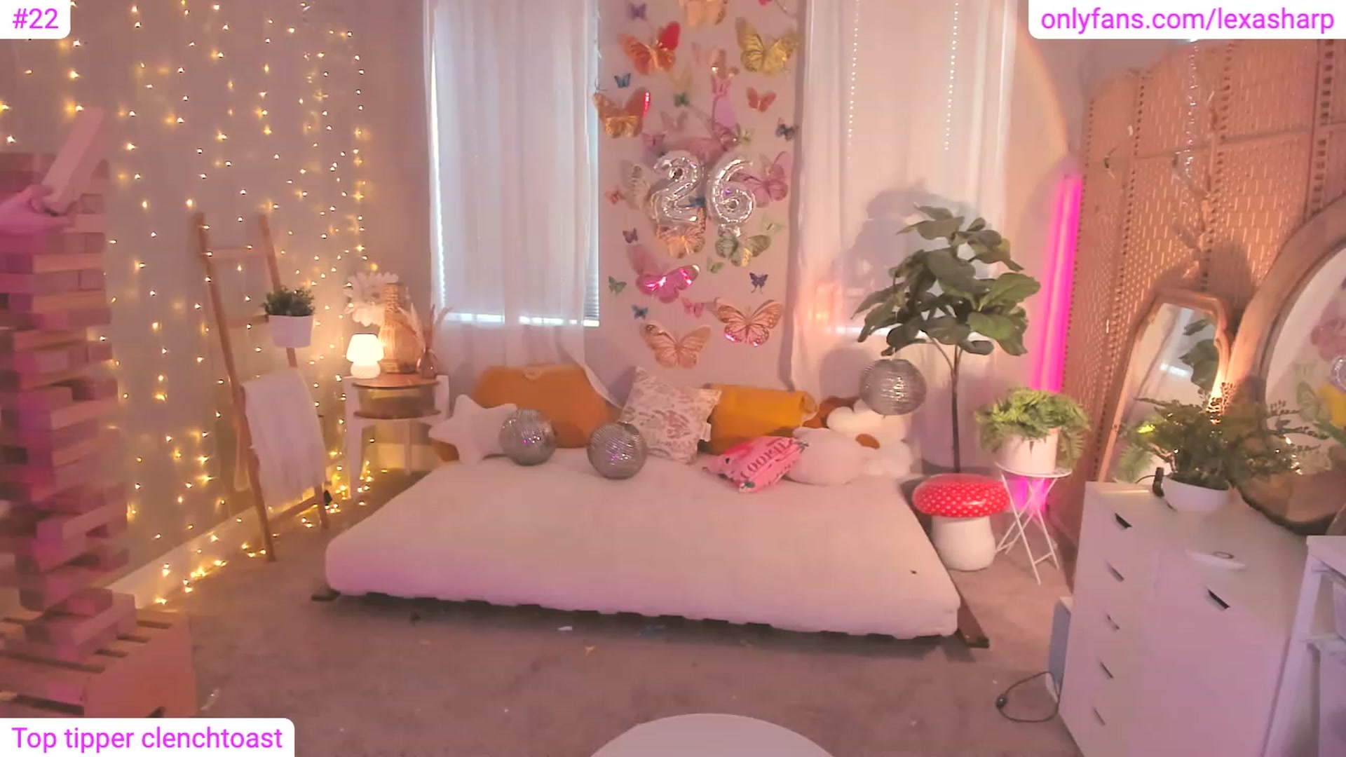 Gallery image thumbnail from alexasharp's myfreecams stream on, 08/30/2023, 22:19 image 14 of 20
