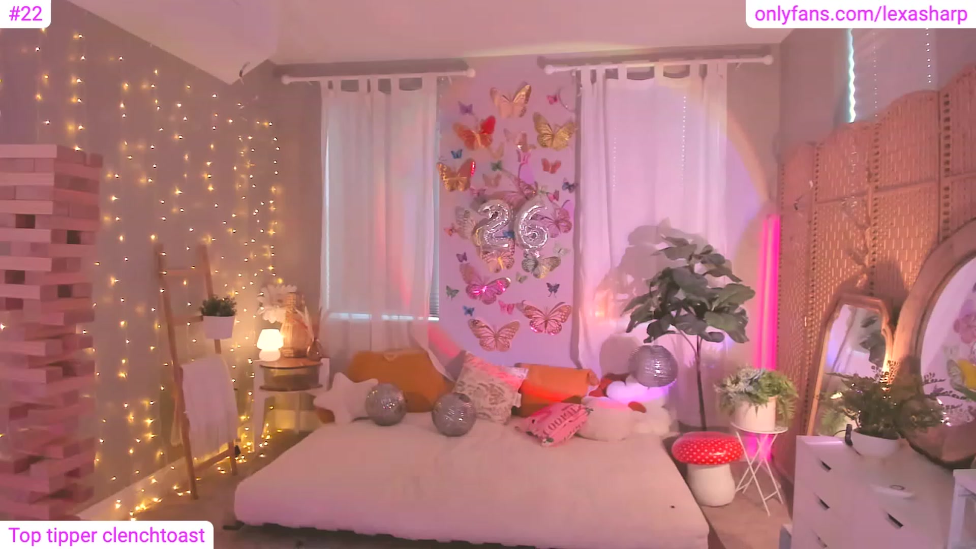 Gallery image thumbnail from alexasharp's myfreecams stream on, 08/30/2023, 23:39 image 13 of 20