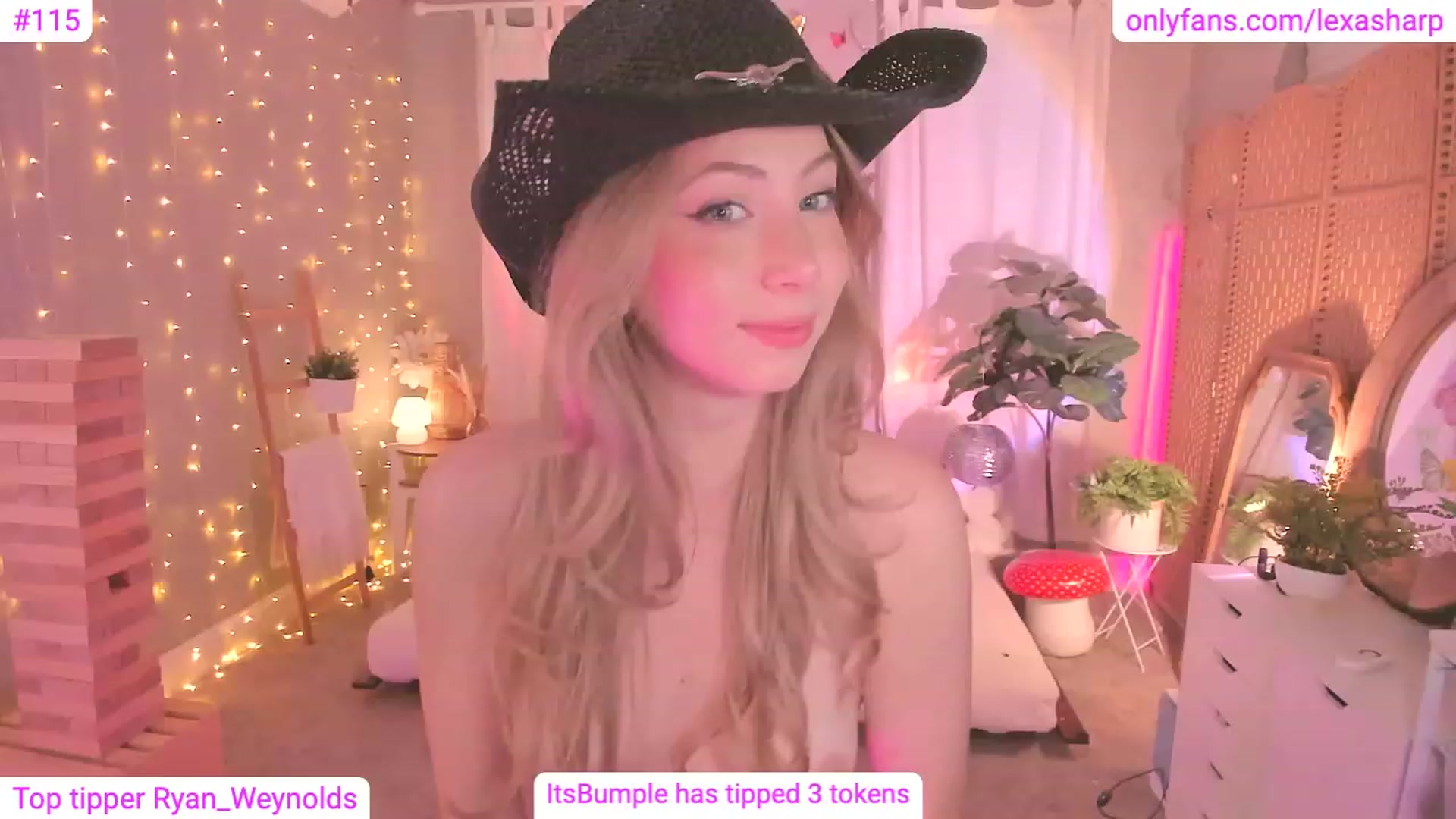 Gallery image thumbnail from alexasharp's myfreecams stream on, 09/01/2023, 07:55 image 3 of 20