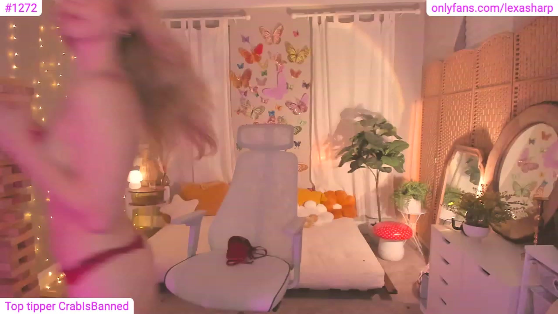 Gallery image thumbnail from alexasharp's myfreecams stream on, 09/26/2023, 24:14 image 11 of 20