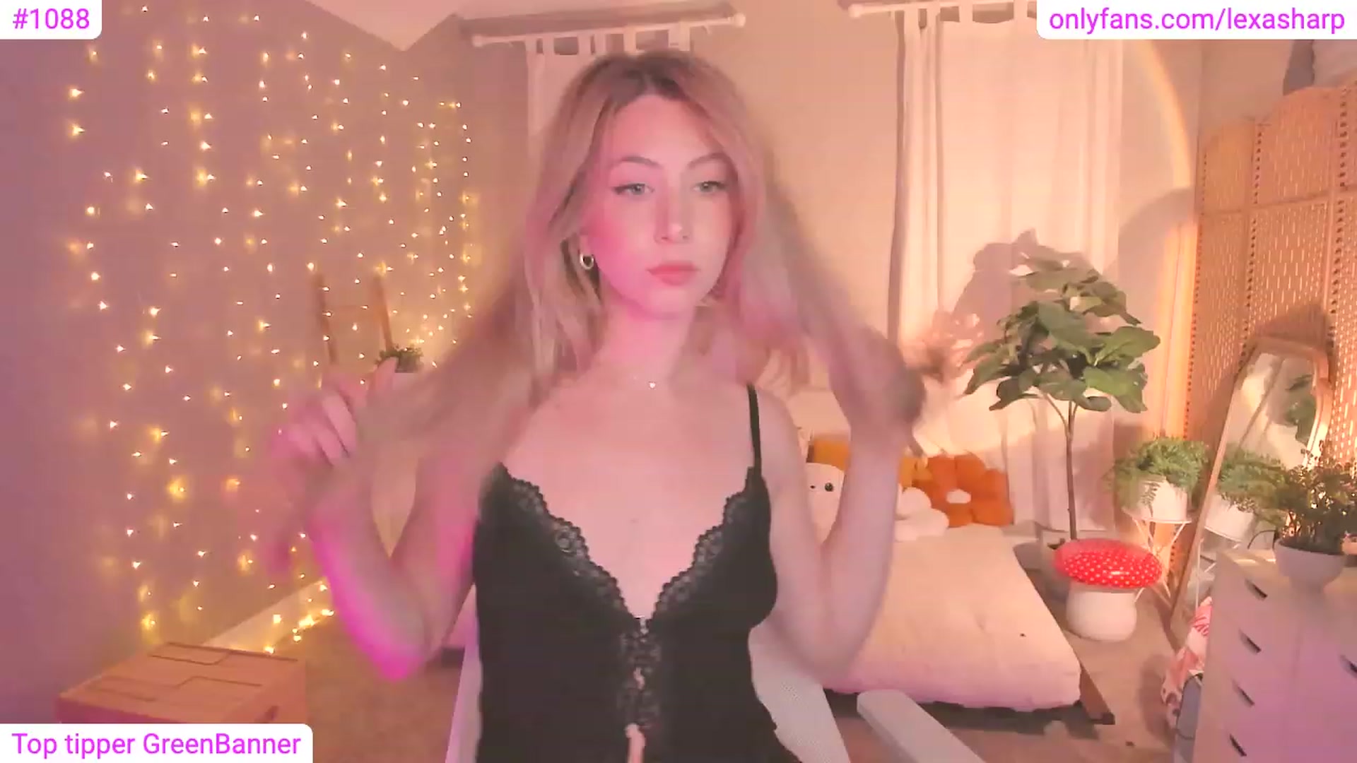 Gallery image thumbnail from alexasharp's myfreecams stream on, 09/27/2023, 01:28 image 1 of 20