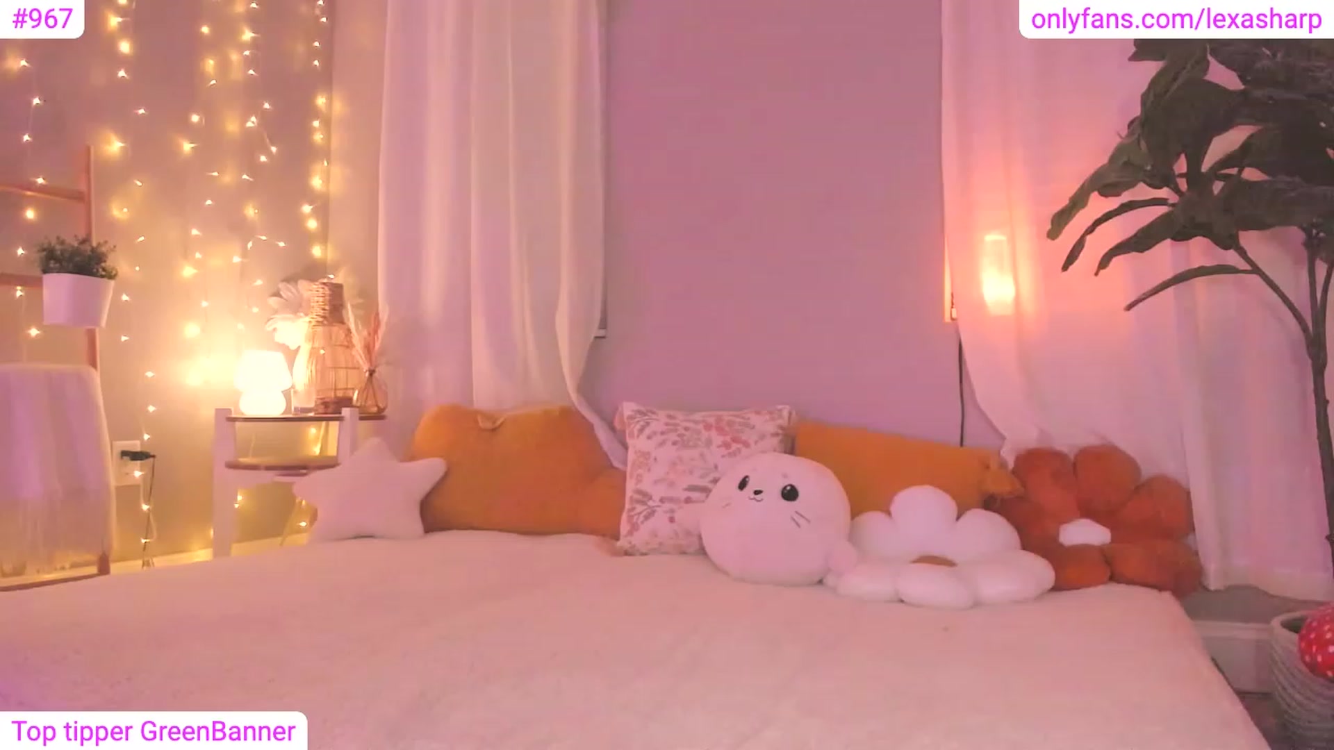 Gallery image thumbnail from alexasharp's myfreecams stream on, 09/27/2023, 01:28 image 18 of 20