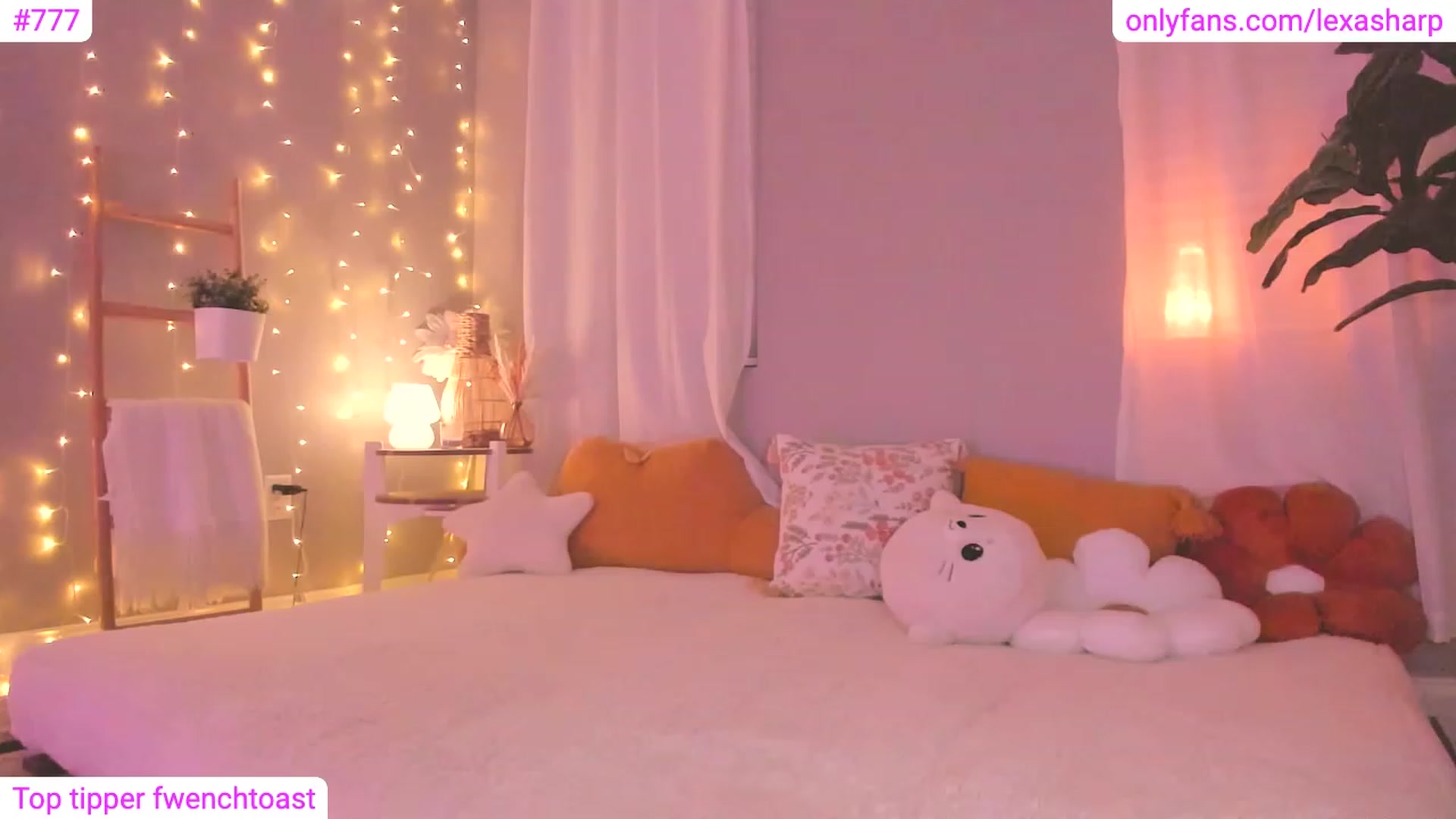 Gallery image thumbnail from alexasharp's myfreecams stream on, 09/27/2023, 03:59 image 5 of 20