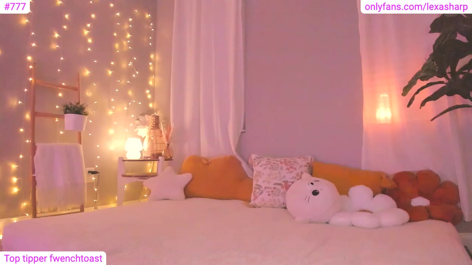 Gallery image thumbnail from alexasharp's myfreecams stream on, 09/27/2023, 03:59 image 3 of 20