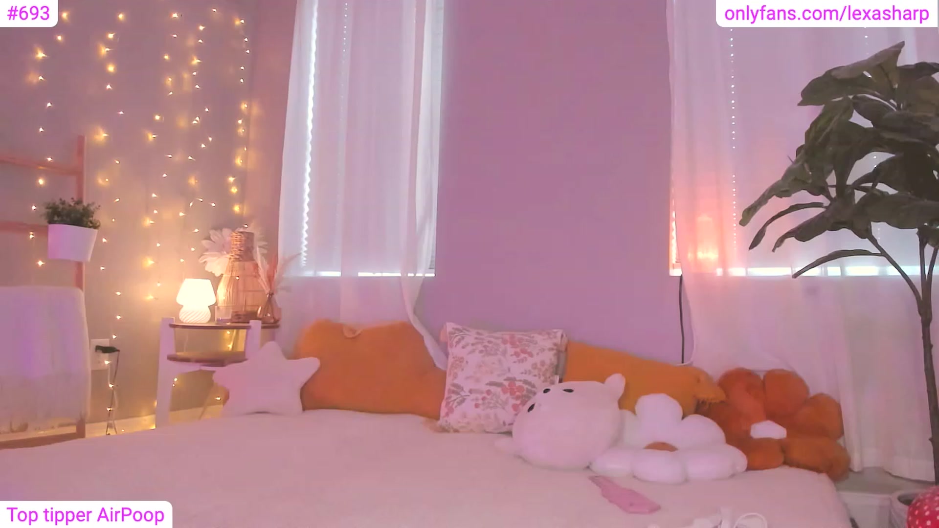Gallery image thumbnail from alexasharp's myfreecams stream on, 09/27/2023, 22:38 image 14 of 20