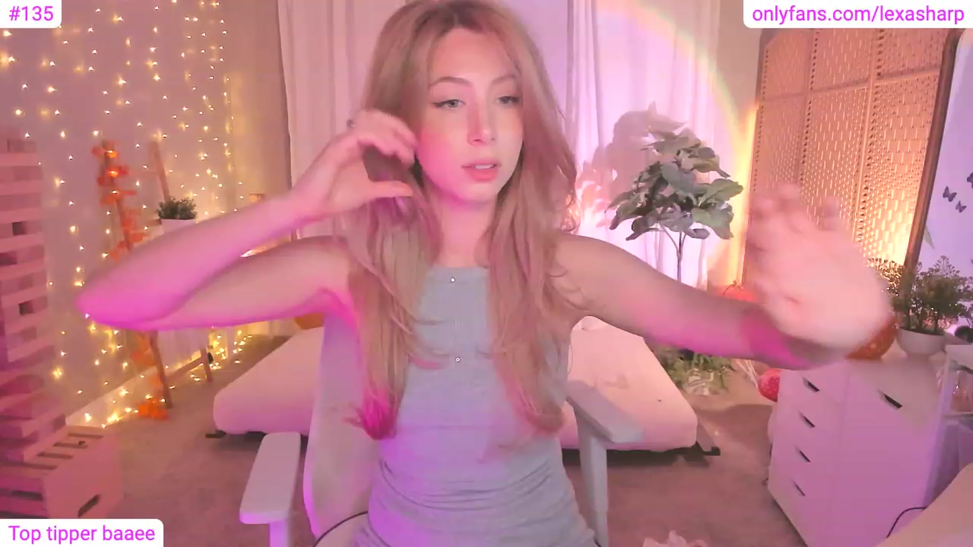 Gallery image thumbnail from alexasharp's myfreecams stream on, 10/07/2023, 24:45 image 20 of 20