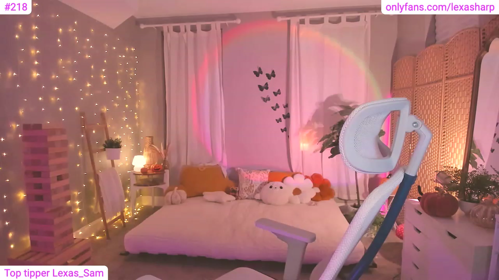 Gallery image thumbnail from alexasharp's myfreecams stream on, 10/14/2023, 05:06 image 11 of 20