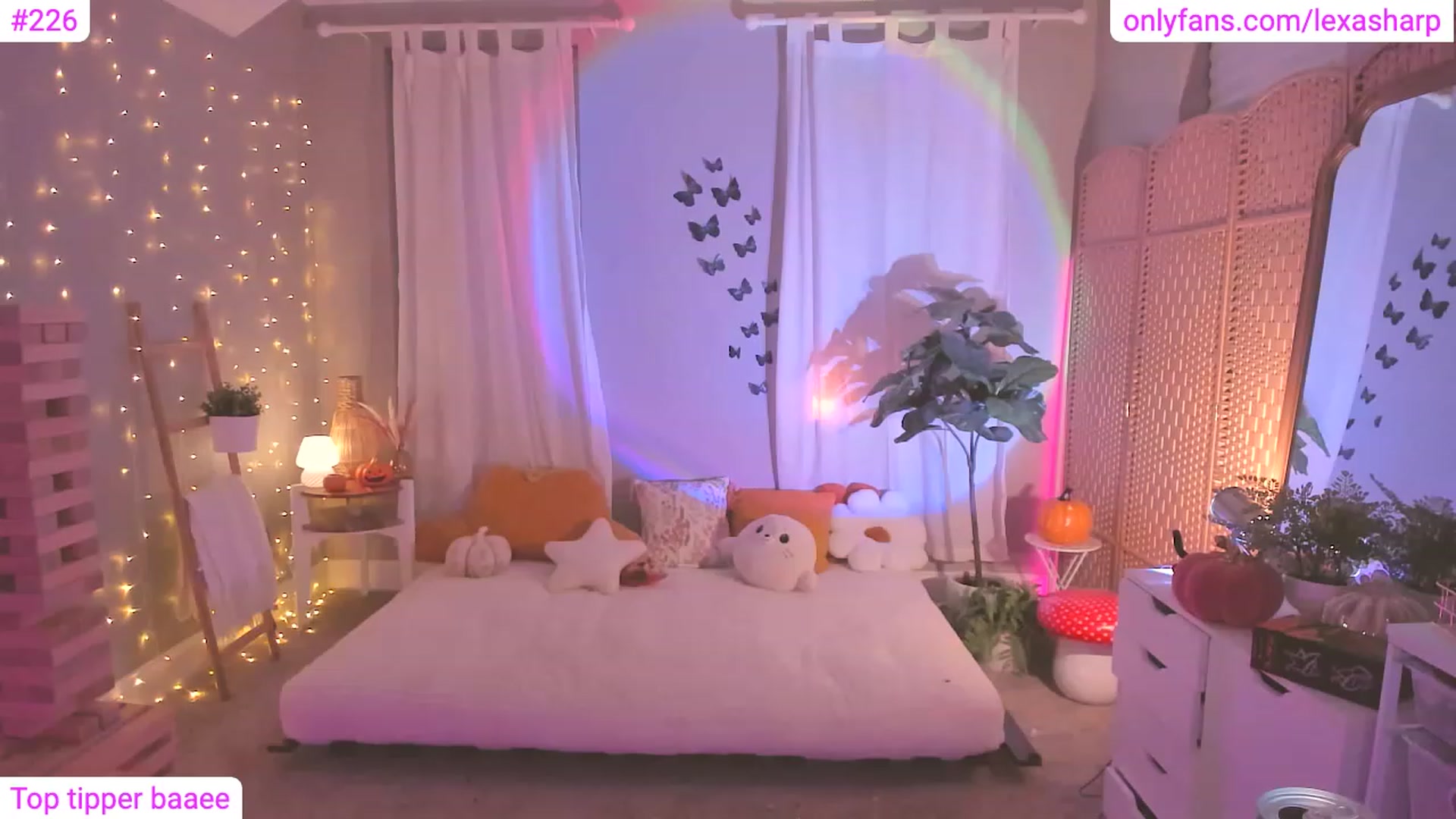 Gallery image thumbnail from alexasharp's myfreecams stream on, 10/20/2023, 01:11 image 3 of 20
