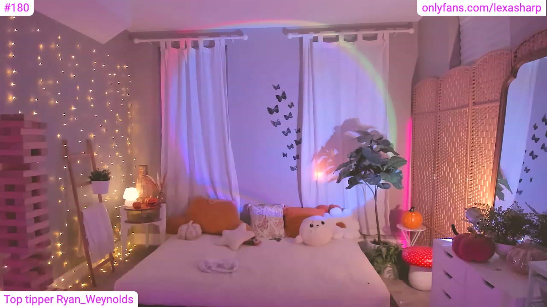 Gallery image thumbnail from alexasharp's myfreecams stream on, 10/21/2023, 05:04 image 15 of 20