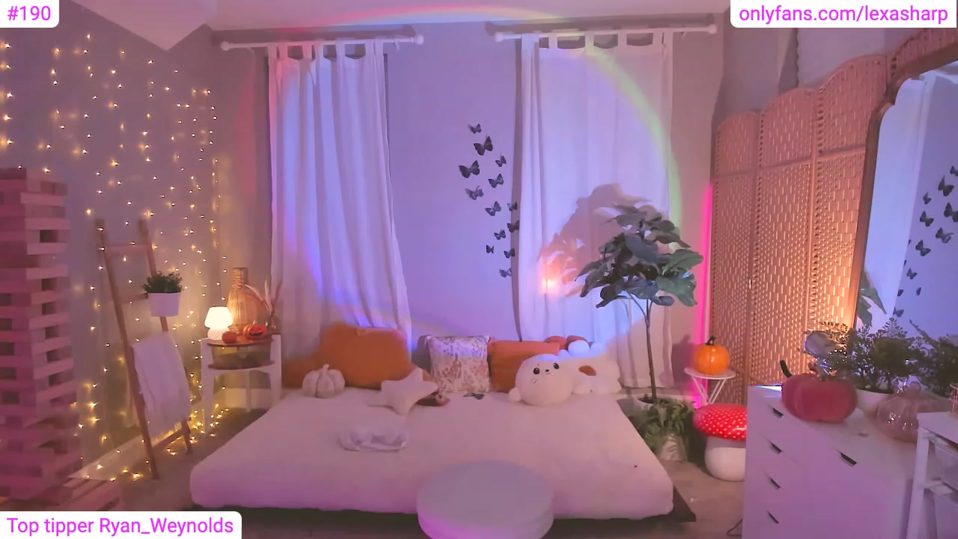 Gallery image thumbnail from alexasharp's myfreecams stream on, 10/21/2023, 05:04 image 3 of 20