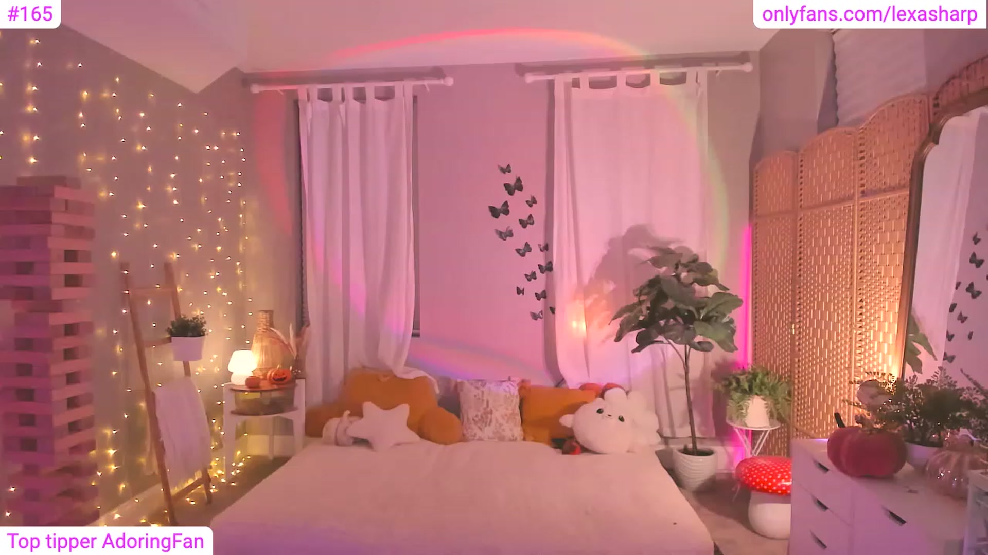 Gallery image thumbnail from alexasharp's myfreecams stream on, 10/26/2023, 24:58 image 9 of 20