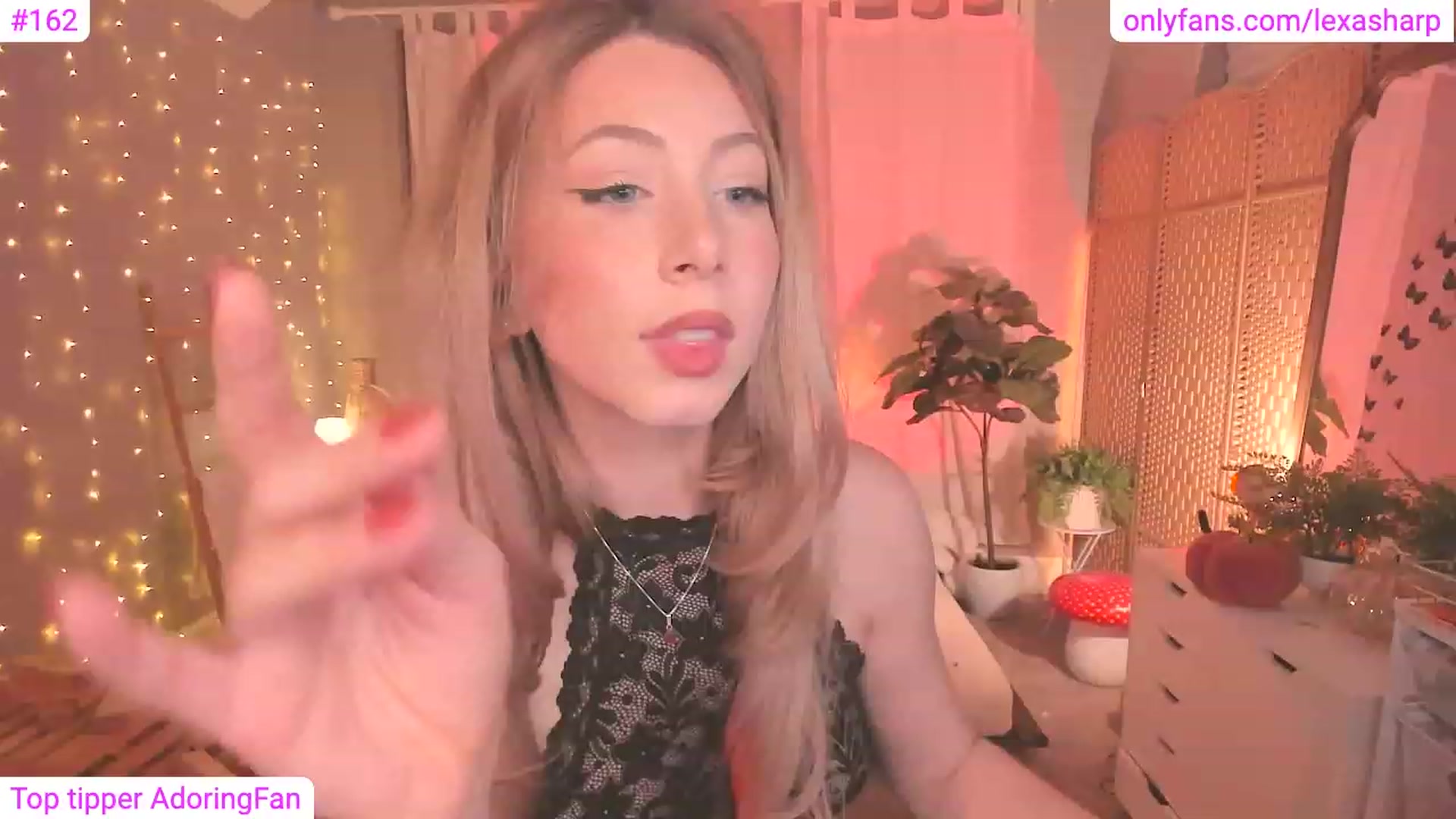 Gallery image thumbnail from alexasharp's myfreecams stream on, 10/27/2023, 02:37 image 8 of 20
