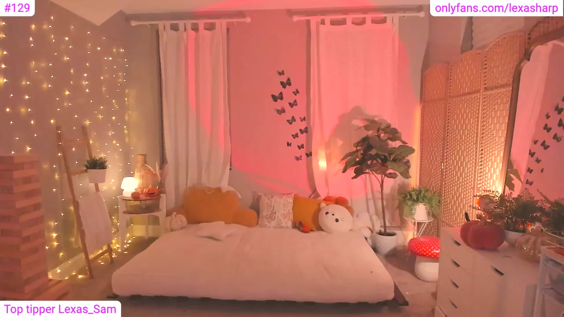 Gallery image thumbnail from alexasharp's myfreecams stream on, 10/28/2023, 01:08 image 15 of 20