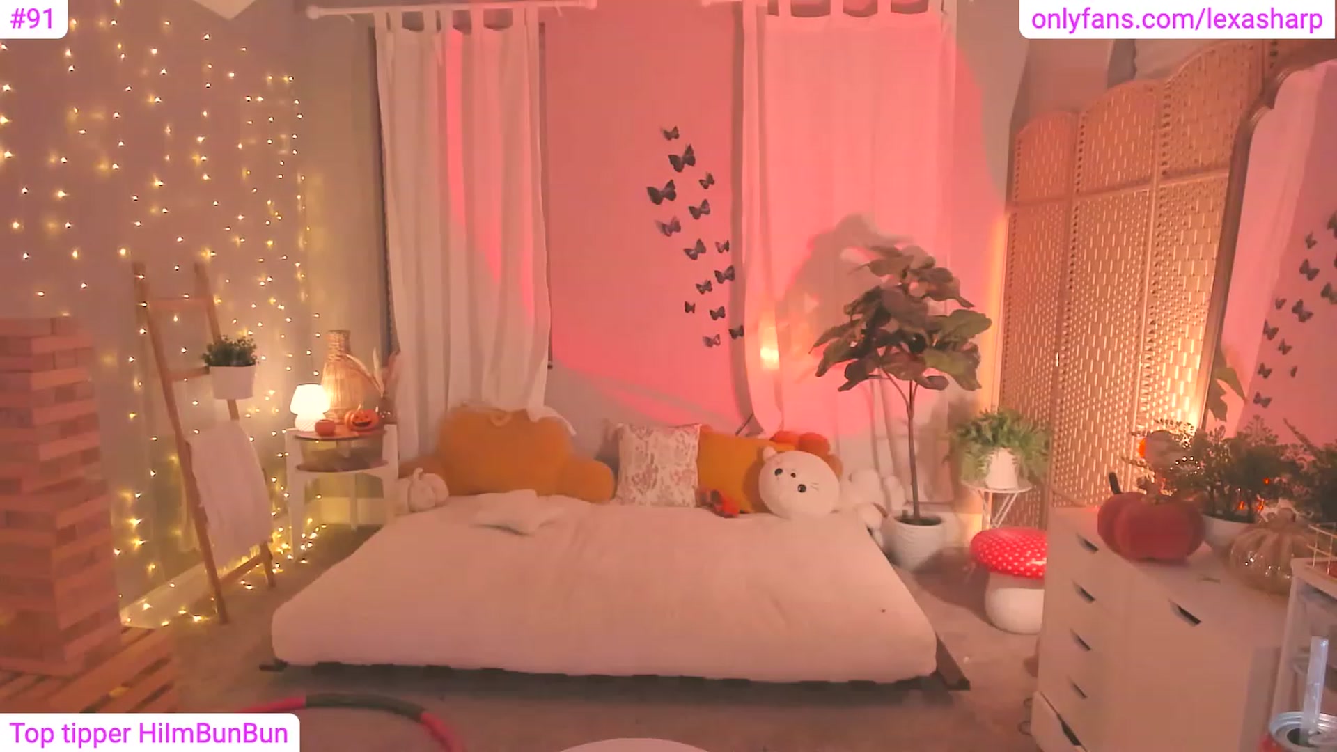 Gallery image thumbnail from alexasharp's myfreecams stream on, 10/28/2023, 03:49 image 15 of 20